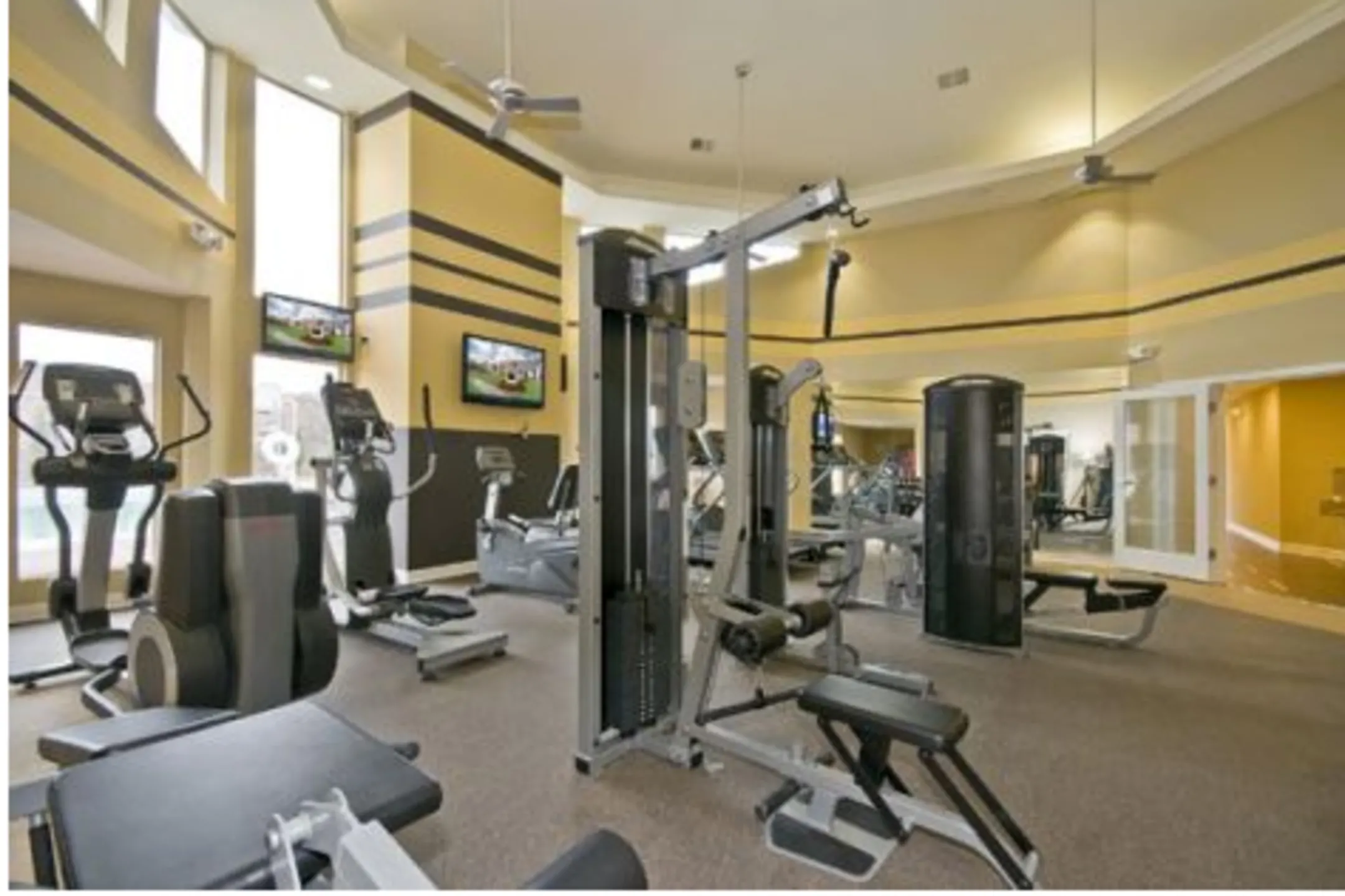 Fitness Weight Room - Eaton Square at Arlington Ridge - Alexandria, VA