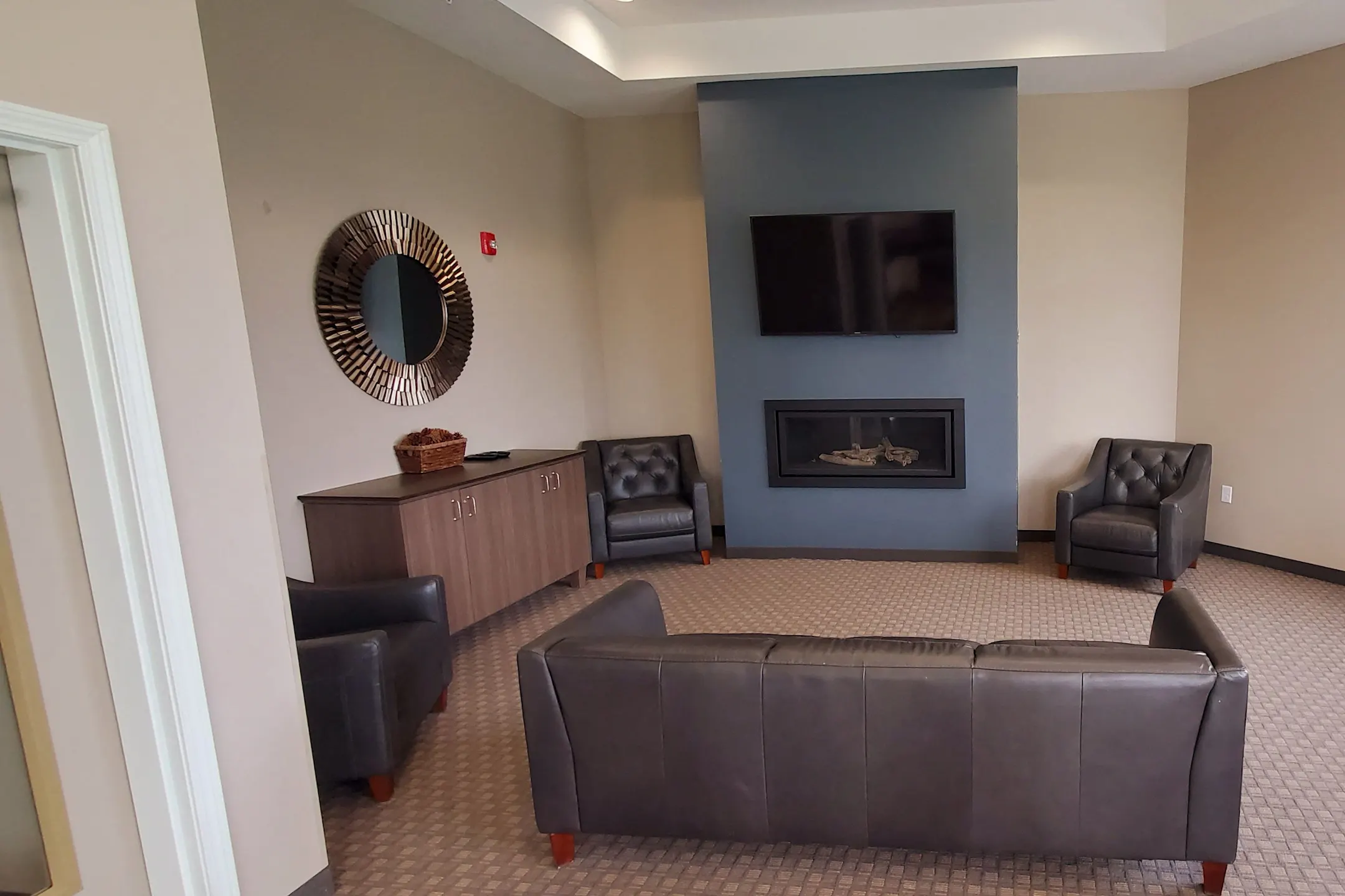 Eagle Crest Apartments 3710 26th Street W Williston, ND Apartments