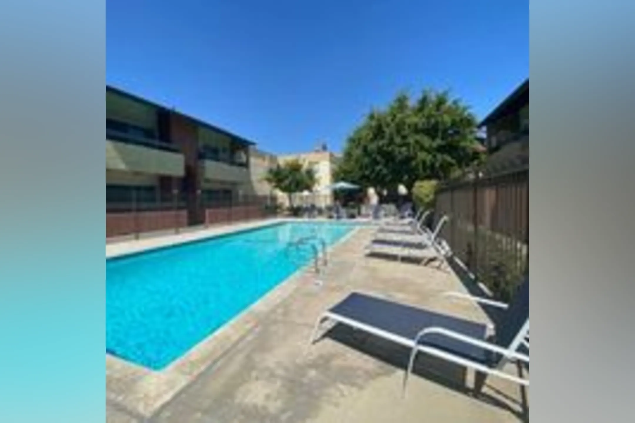 Pool - Villa del Sol Apartments - Chatsworth, CA