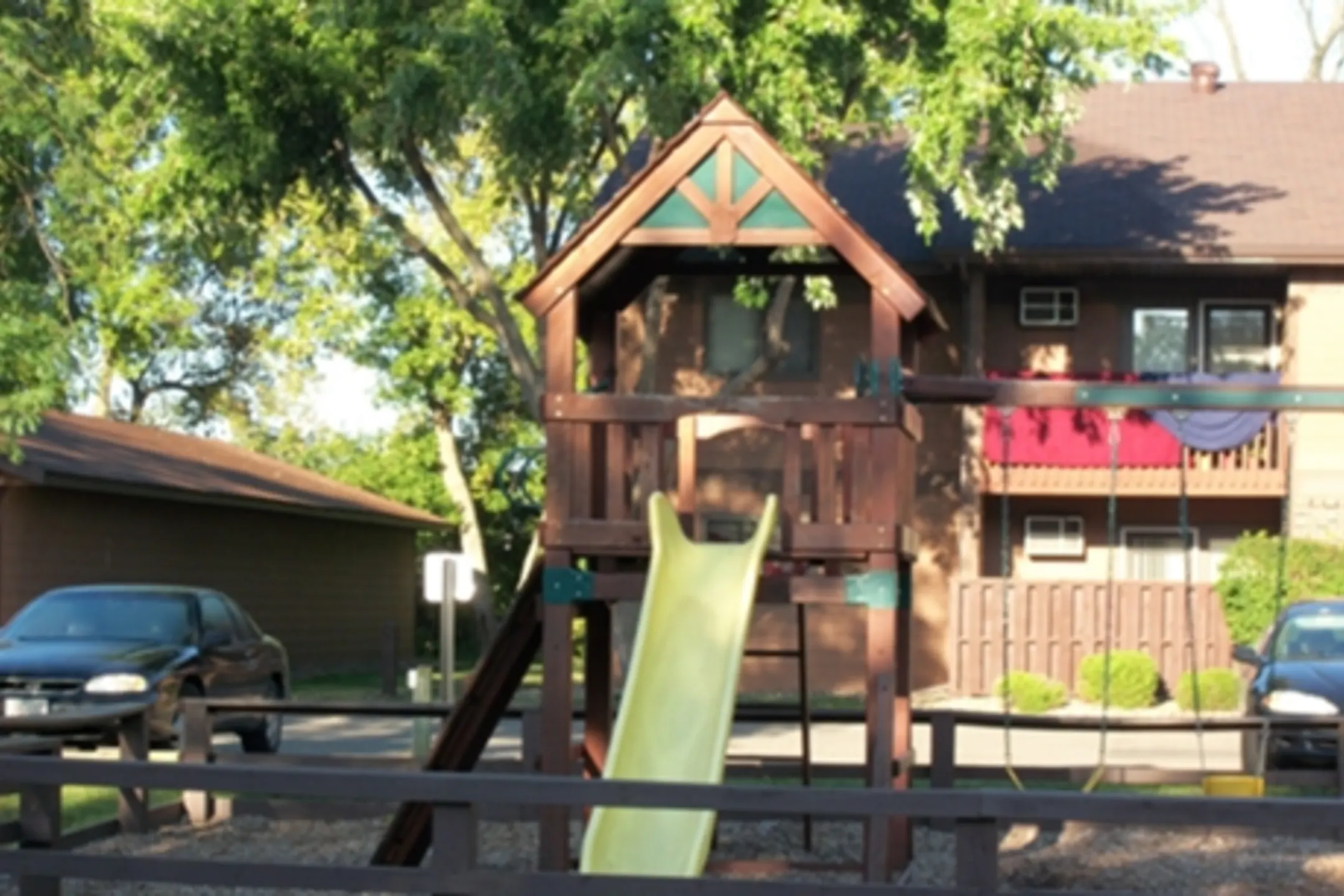 Creekside Apartments New Richmond, WI 54017