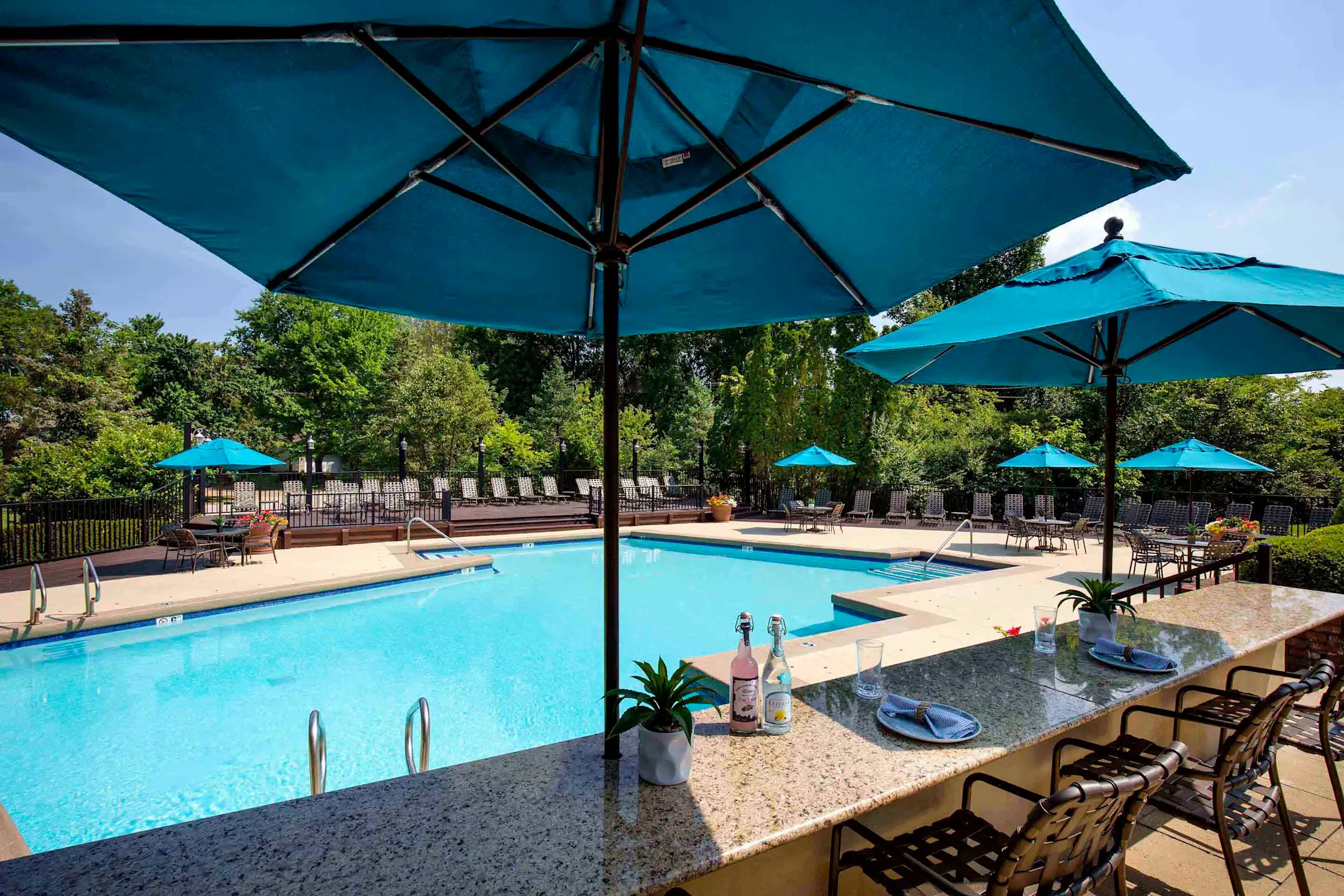 The Willows Of Plainview Apartments Louisville, KY 40223