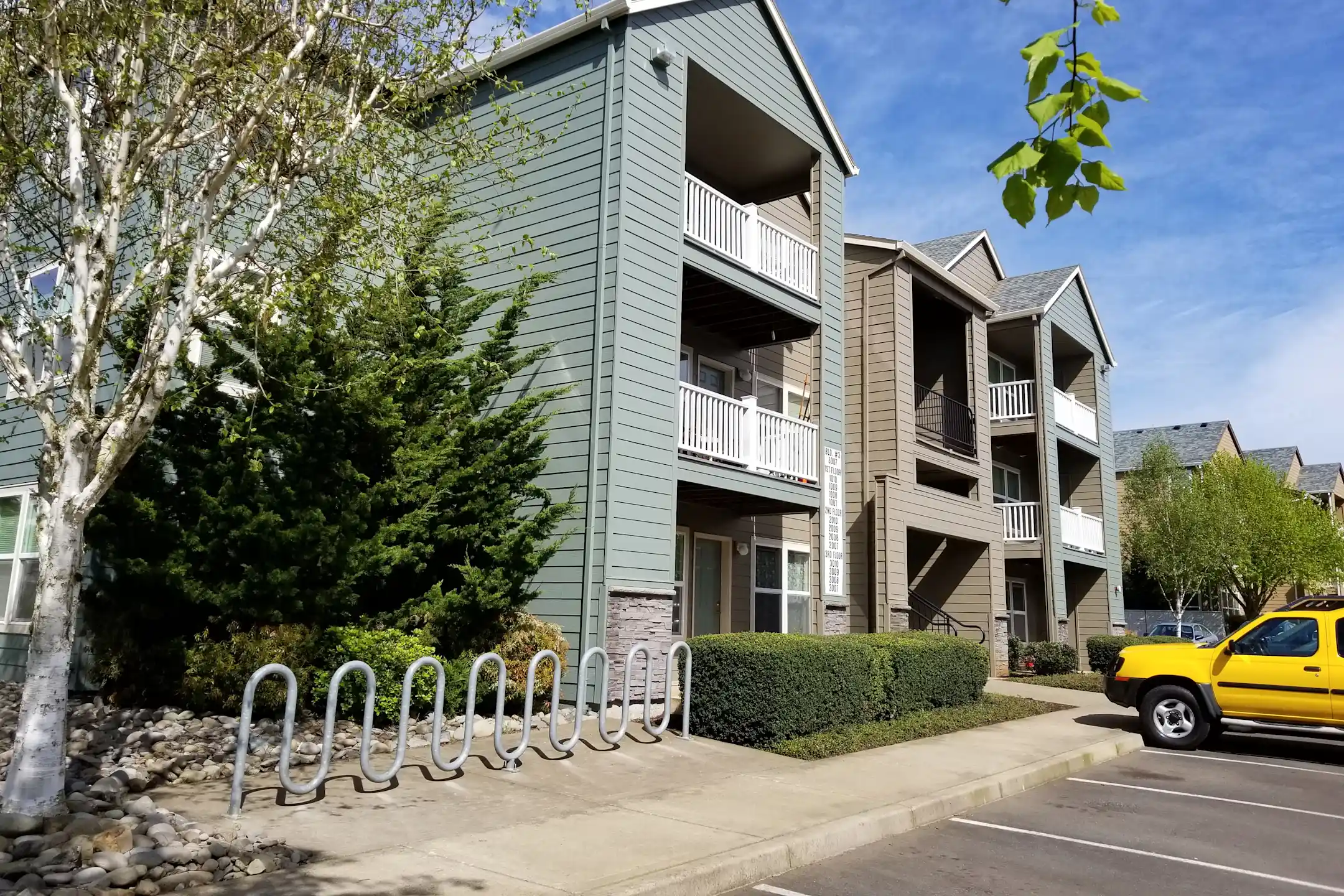 Eola Heights Apartments Salem, OR 97304
