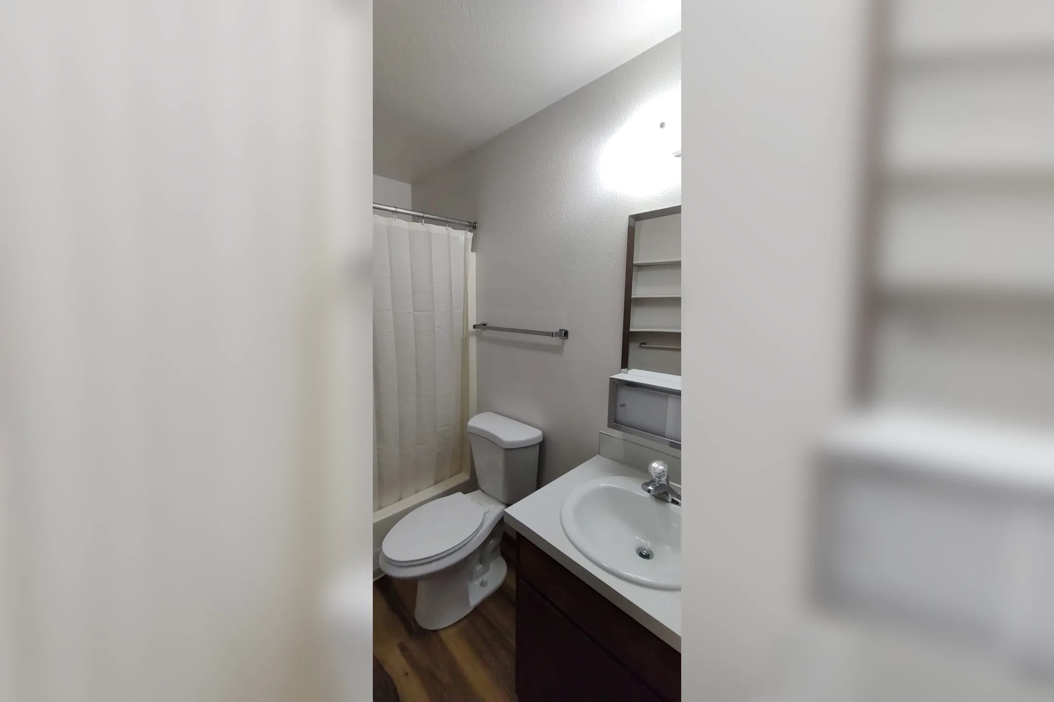 Bathroom - Lake Villa Apartments - Coeur D Alene, ID