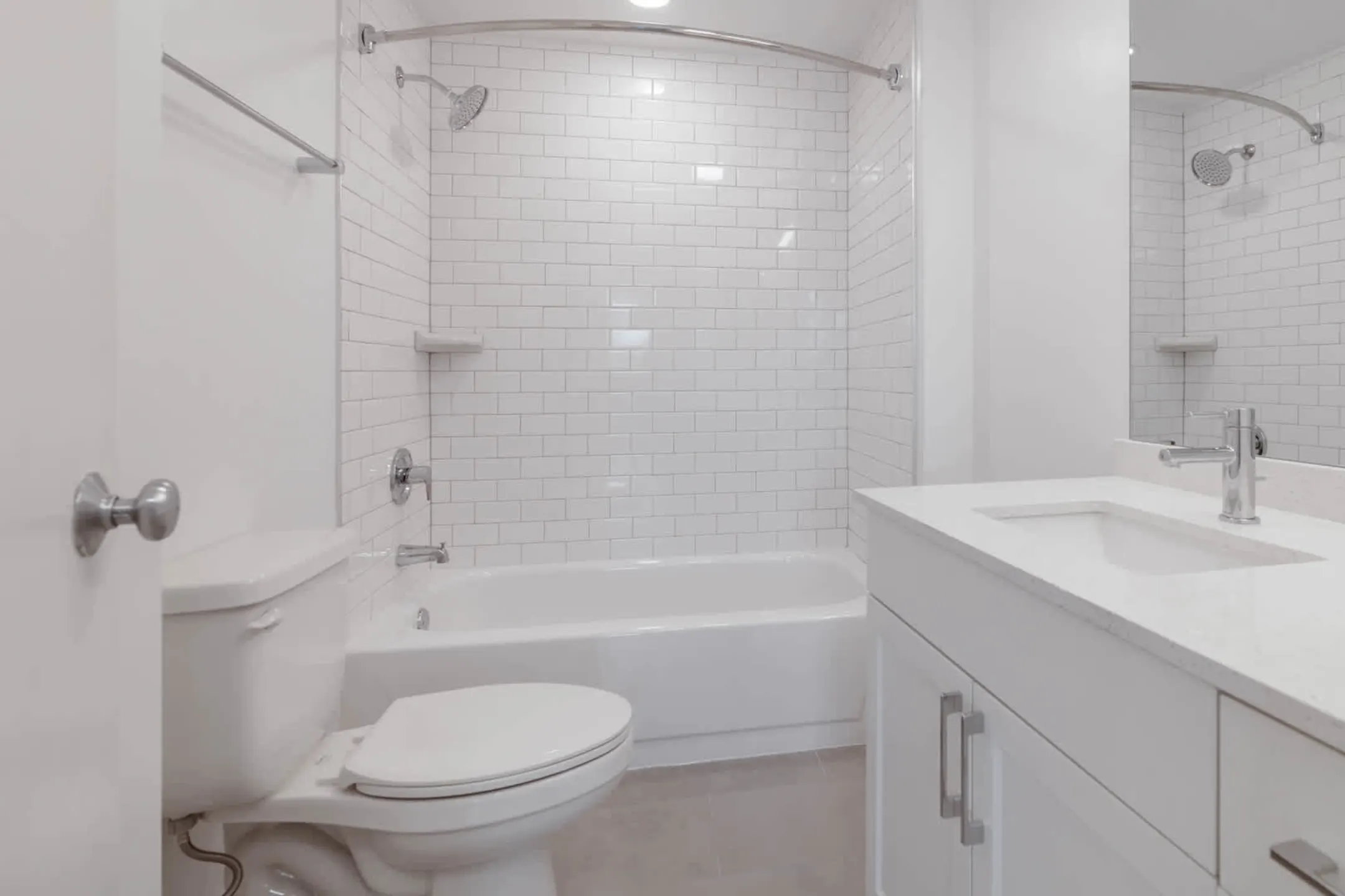 Bathroom - Crystal Place - Arlington, VA