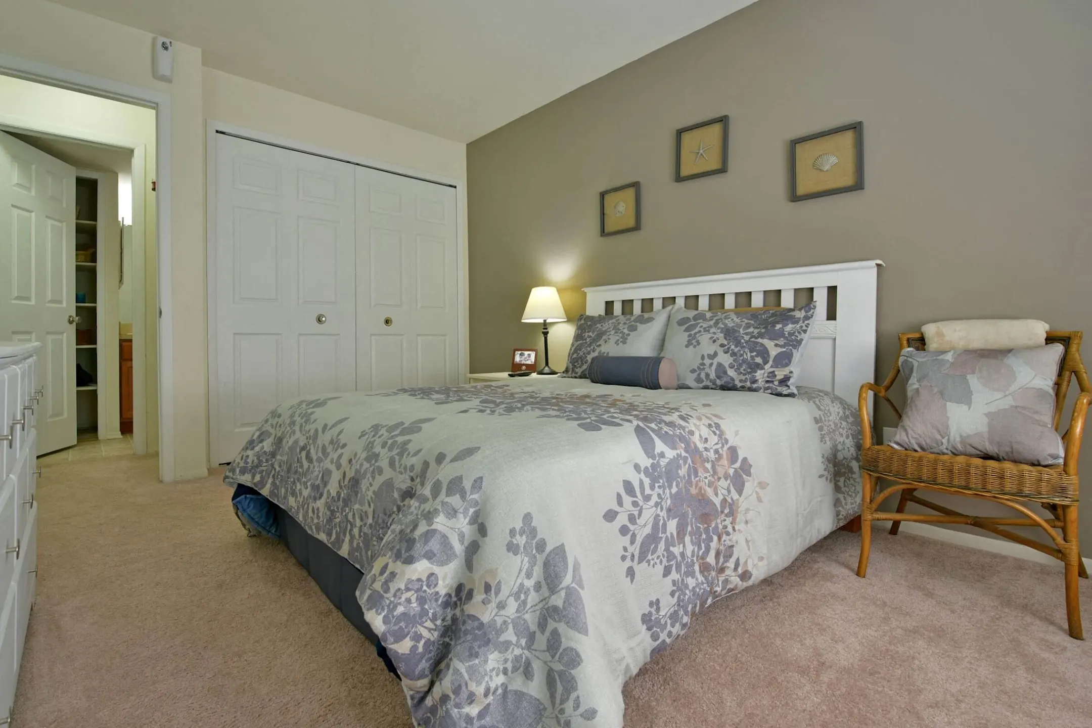 Sycamore Creek Apartments Lake Orion, MI 48359