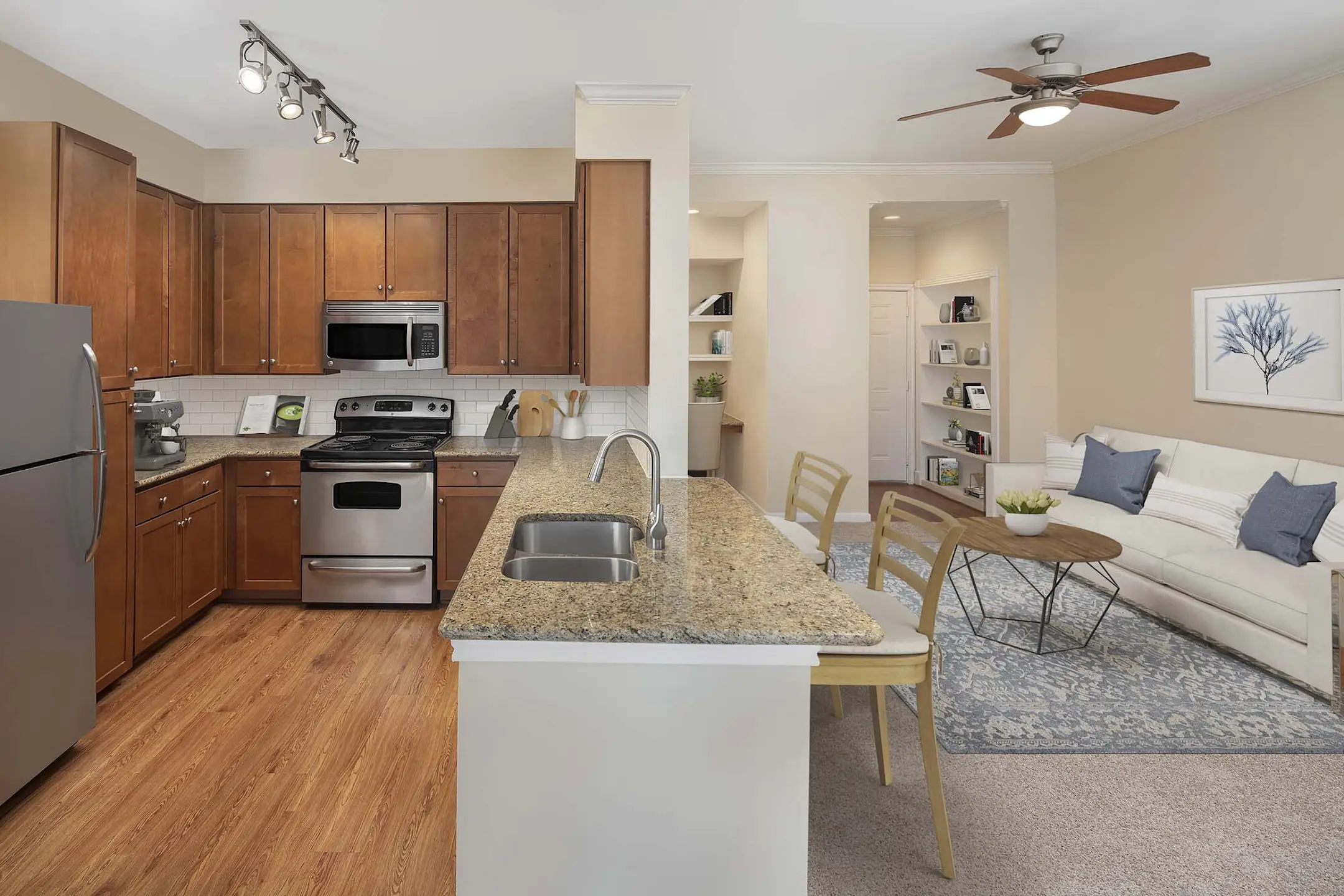 Camden Amber Oaks Apartments - Austin, TX 78729