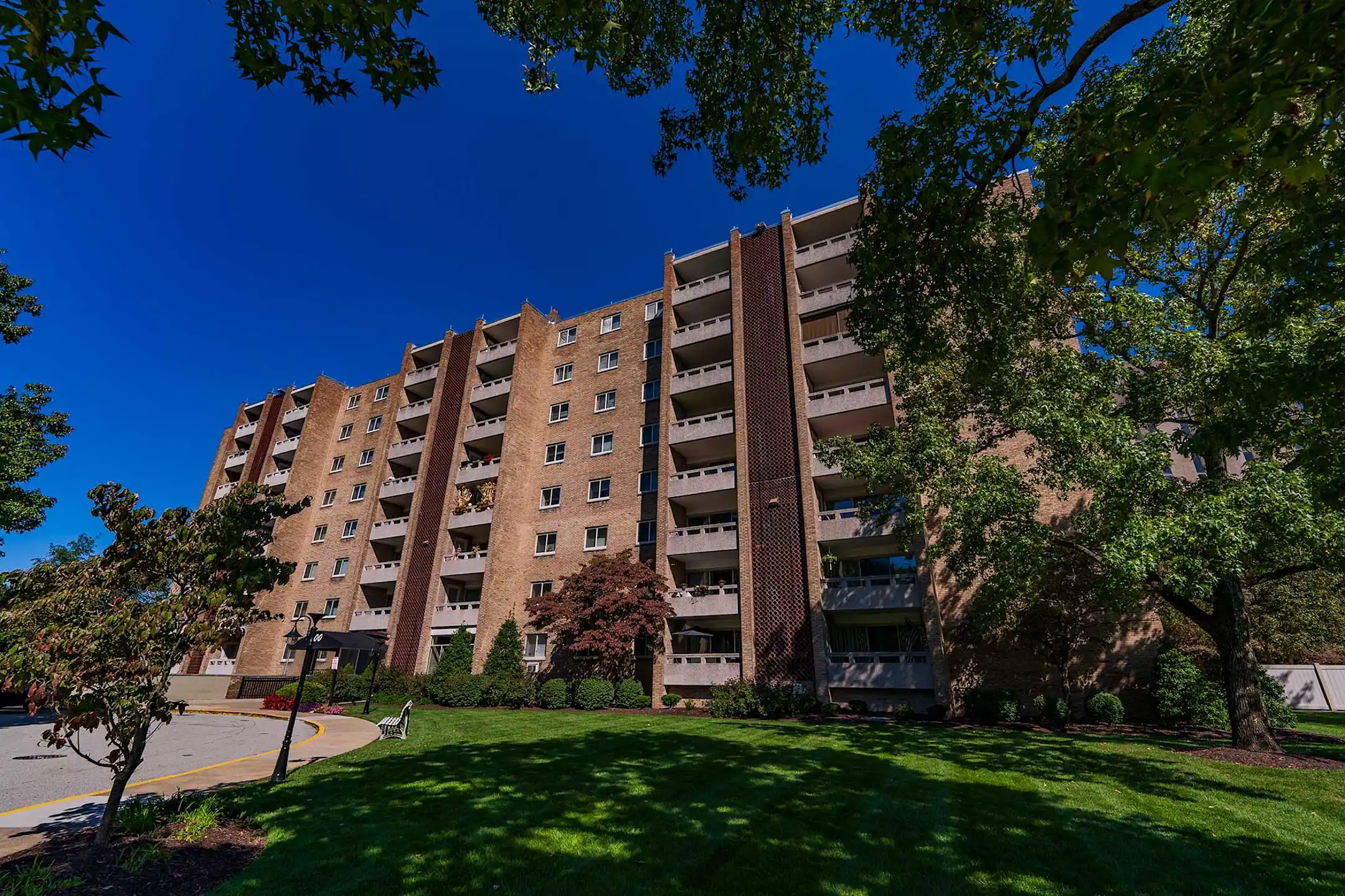 Building - Laurel Village Apartments - Pittsburgh, PA