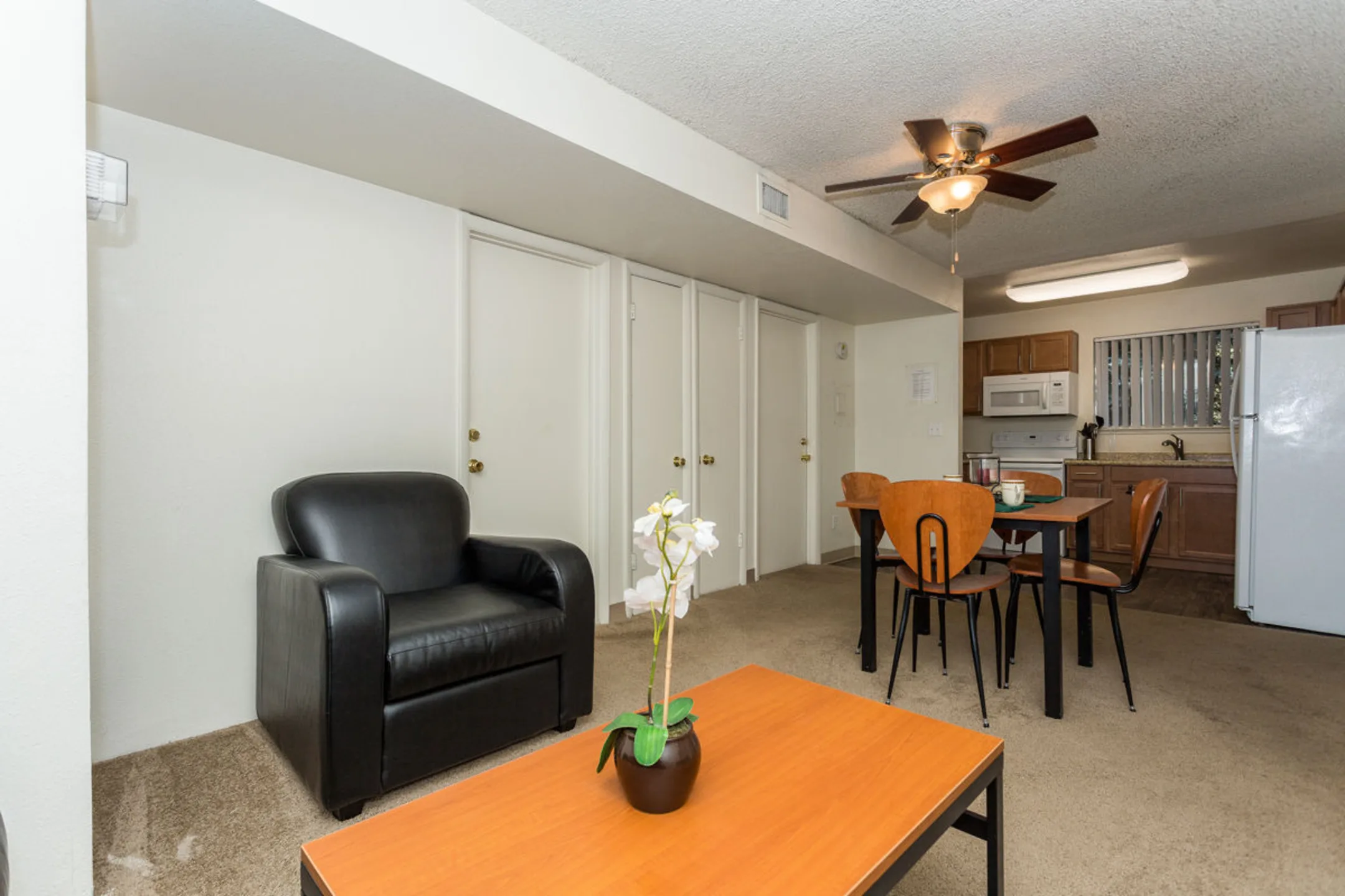 Pine View Village Apartments Flagstaff, AZ 86001