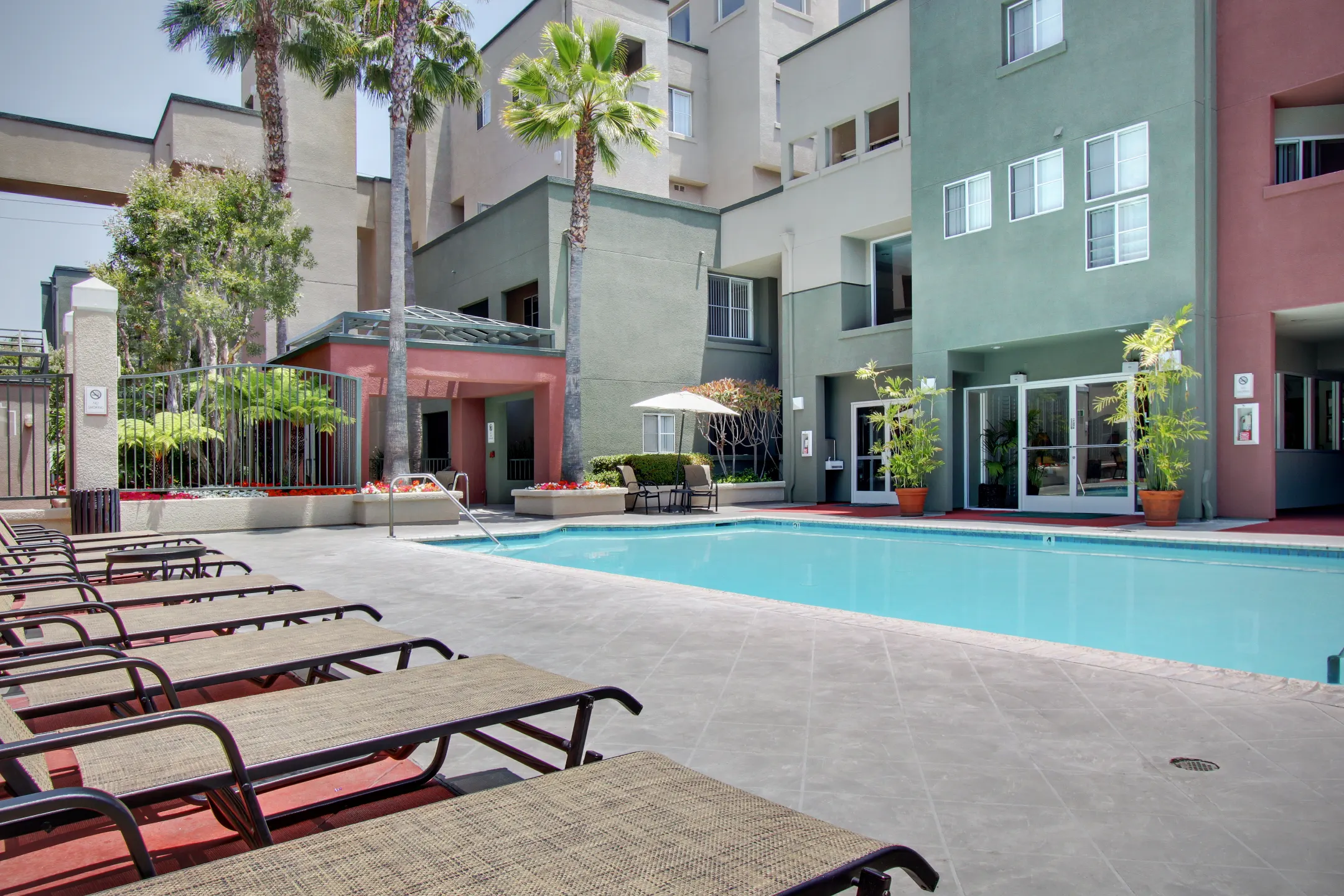 Pool - CentrePointe Apartments - Los Angeles, CA