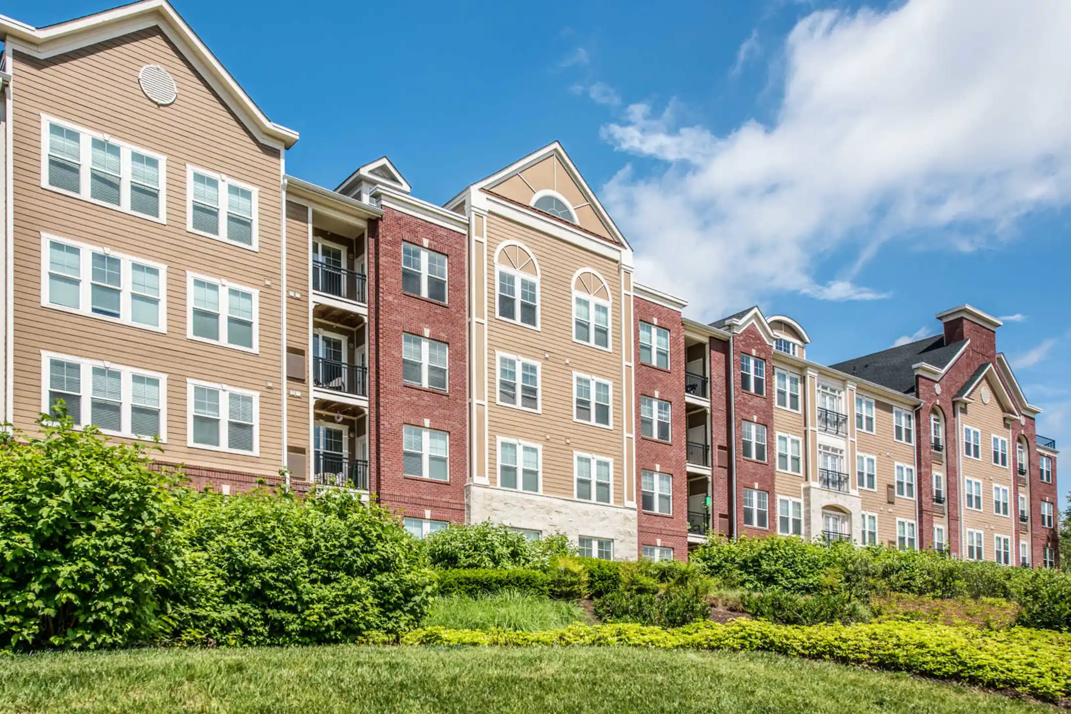 Westchester at Rockville Station Apartments Rockville, MD 20851