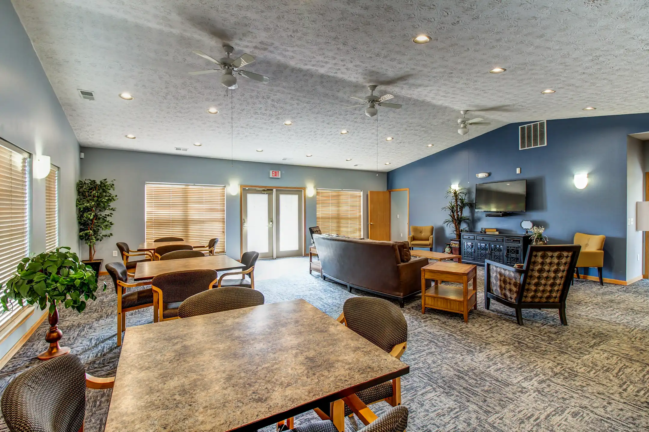 Riverbend Apartments NE Apartments Grand Island, NE 68803