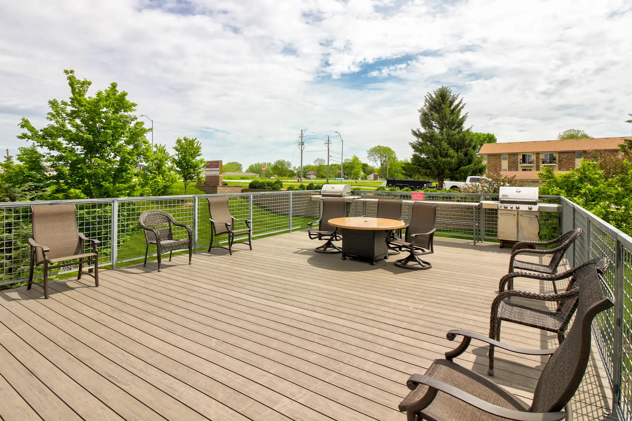 Altoona Towers Apartments Altoona, IA 50009