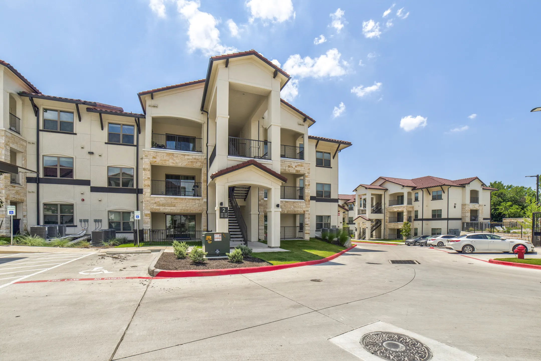 Paloma Apartments - Austin, TX 78754