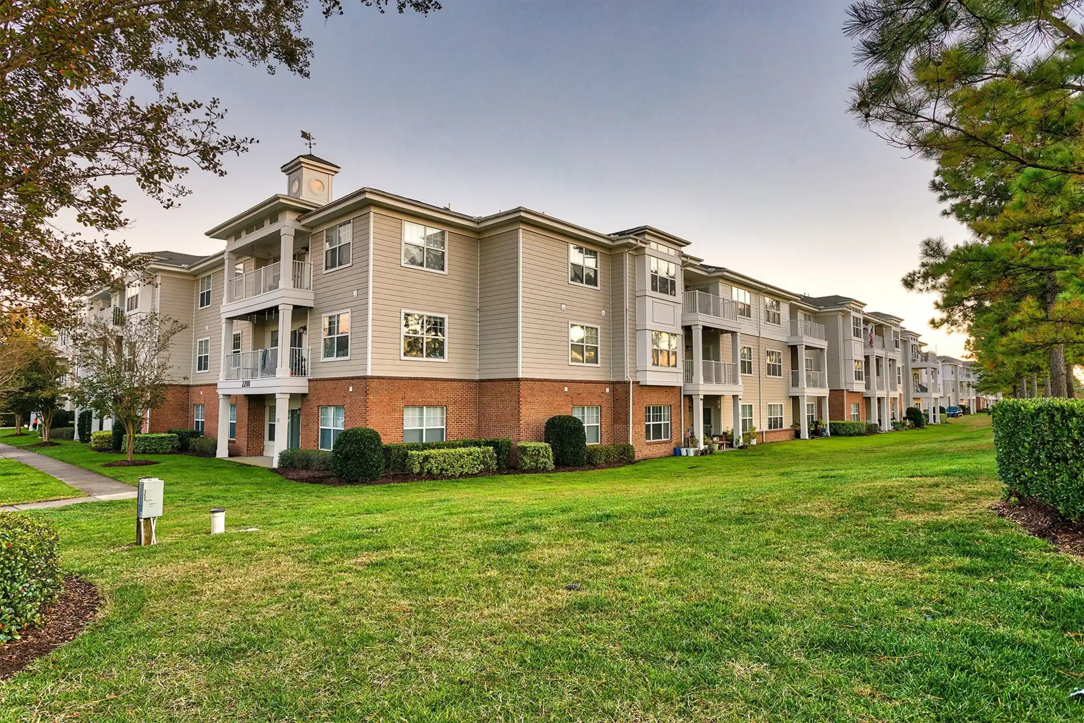 The Crossings At Red Mill 2160 Mill Crossing Dr Virginia Beach, VA Apartments for Rent Rent.