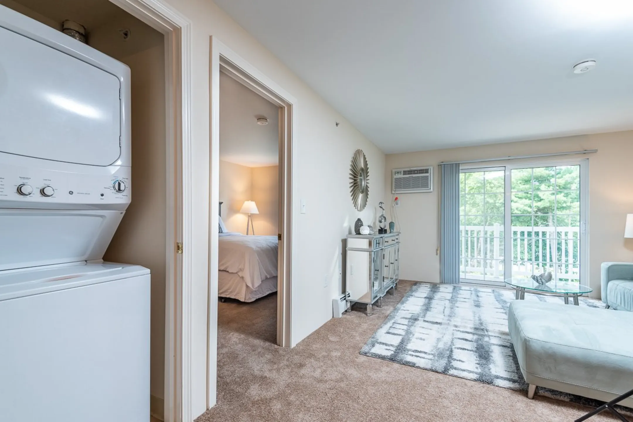 Bedroom - Carlton Oaks - Salem, NH