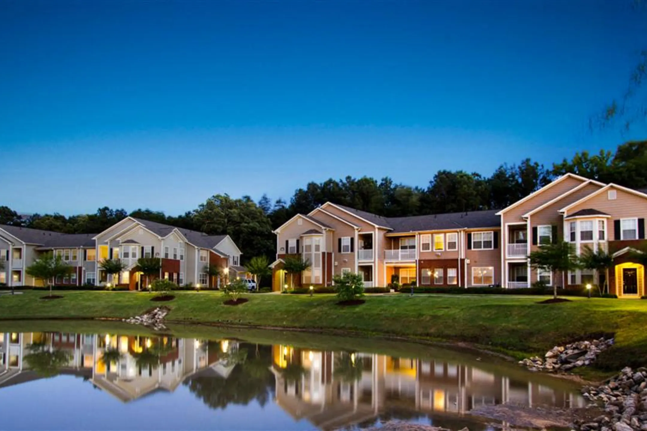 Carlton Park Apartments Flowood, MS 39232