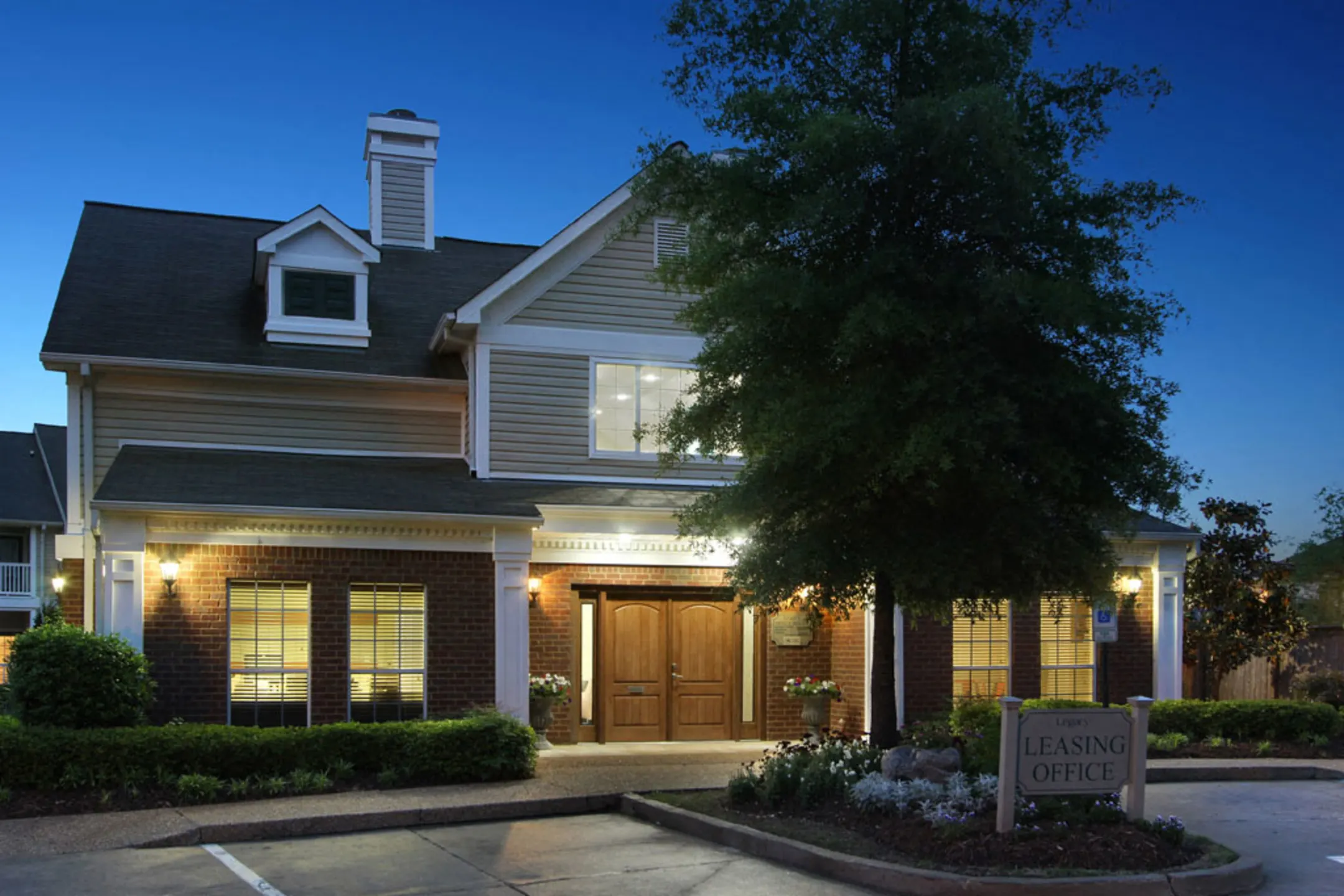 Legacy Apartments Ridgeland, MS 39157