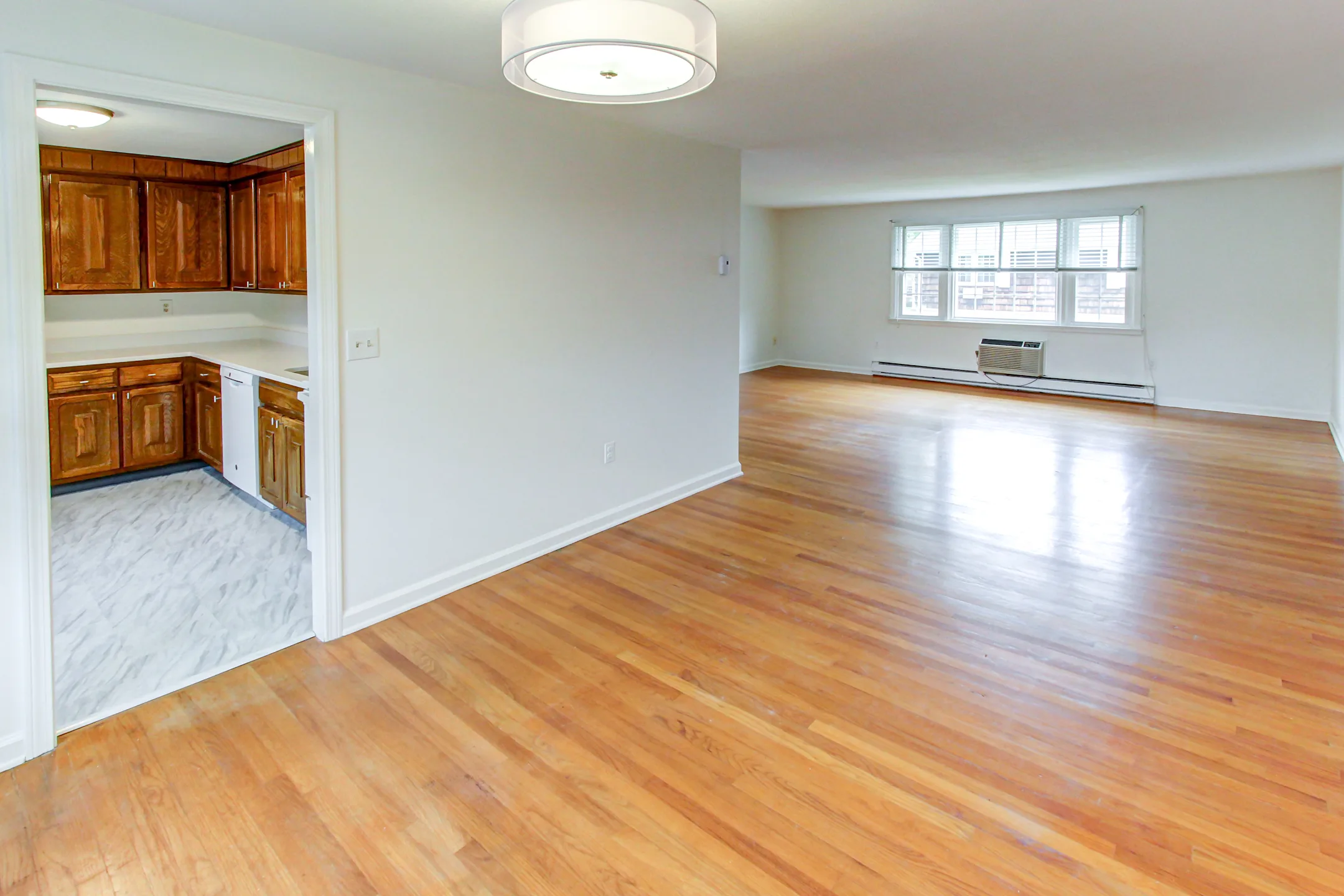 Suffield West Apartments 2 Harmon Dr Suffield, CT for Rent Rent.