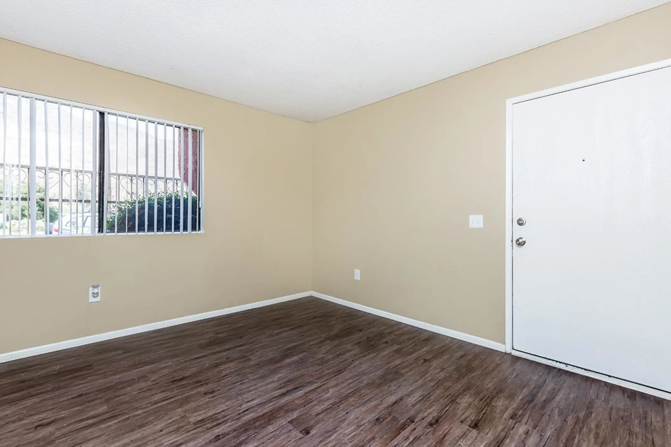 La Ventana 300 S Calle El Segundo Palm Springs, CA Apartments for