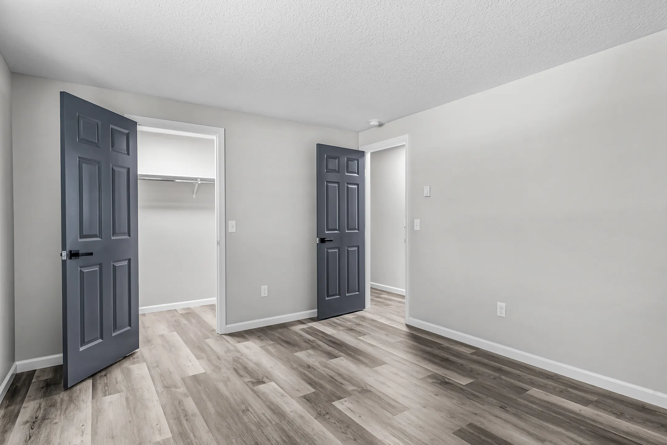 Waterloo Gardens 3710 E Paulding Rd Fort Wayne, IN Apartments for