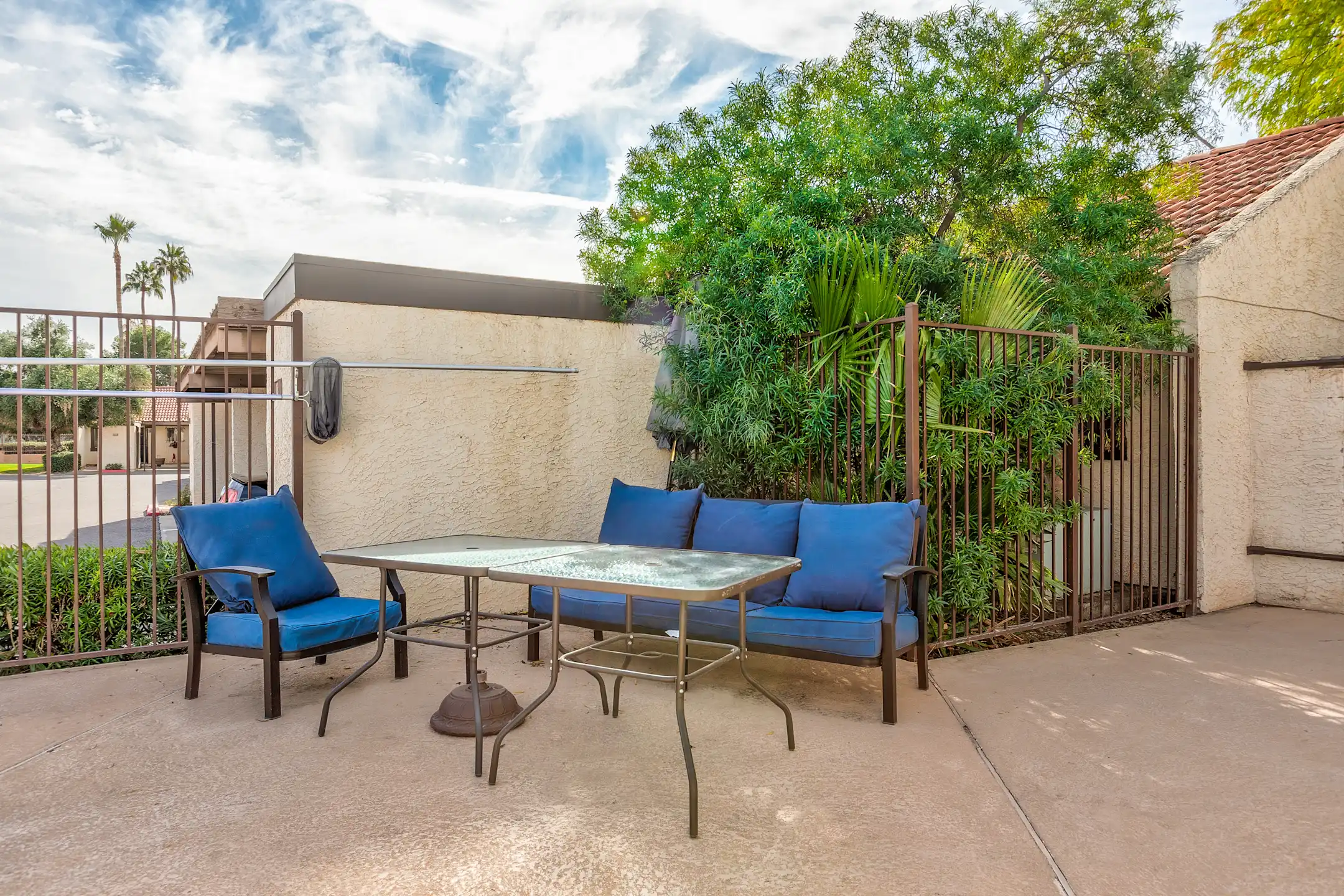 Belleview Estates Townhomes Apartments Phoenix, AZ 85008