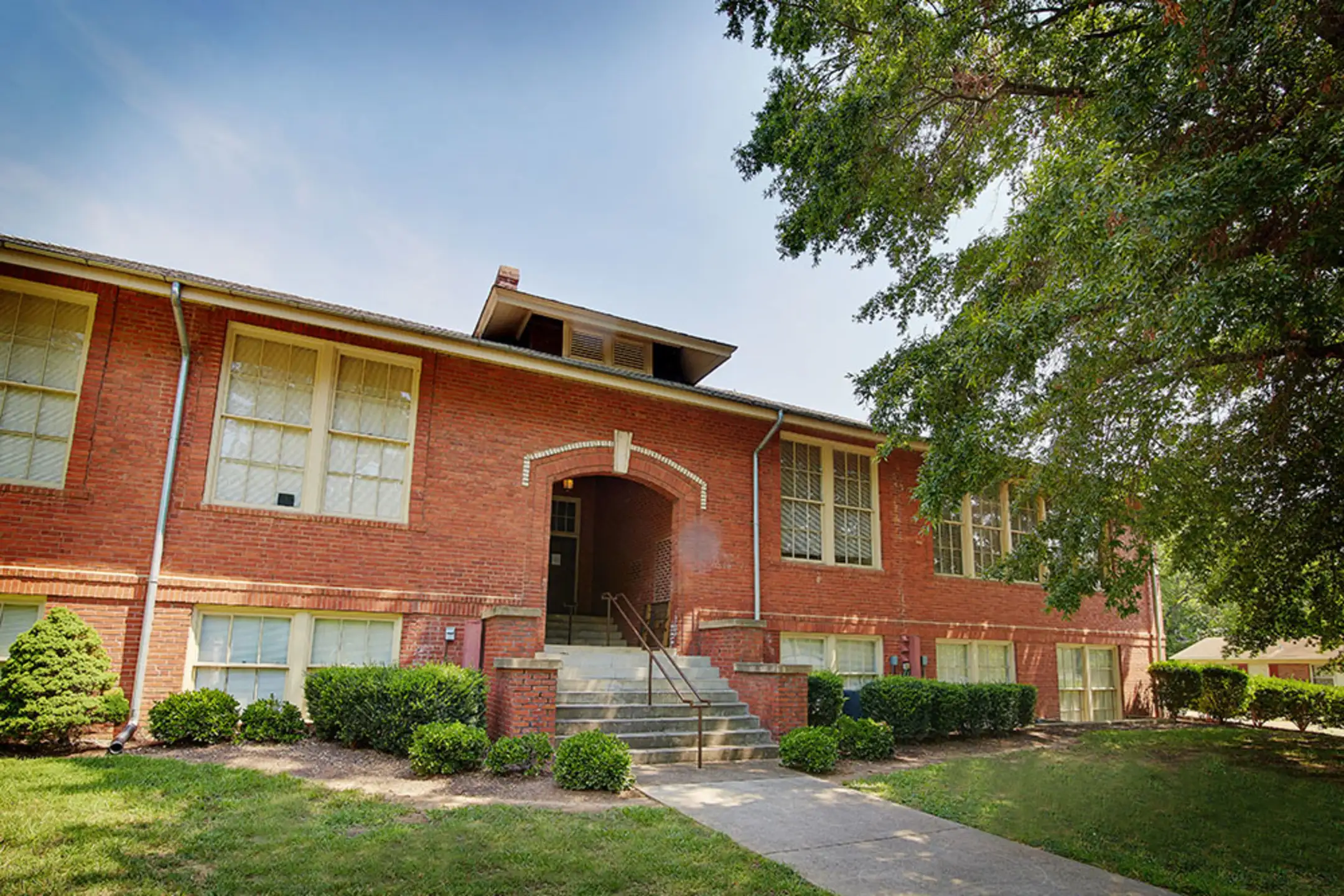 Lassiter Square Apartments Apartments Madison, NC 27025