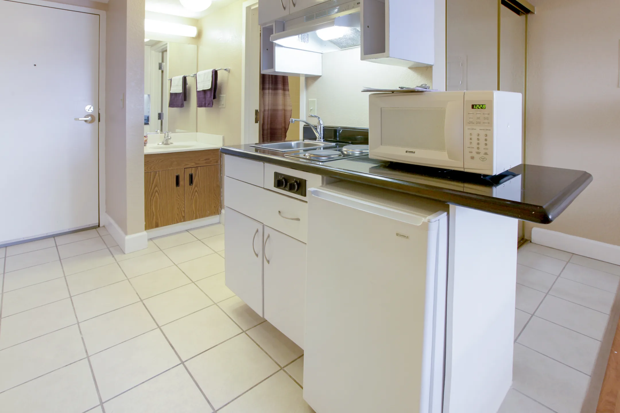 Kitchen - Reno Regency - Reno, NV