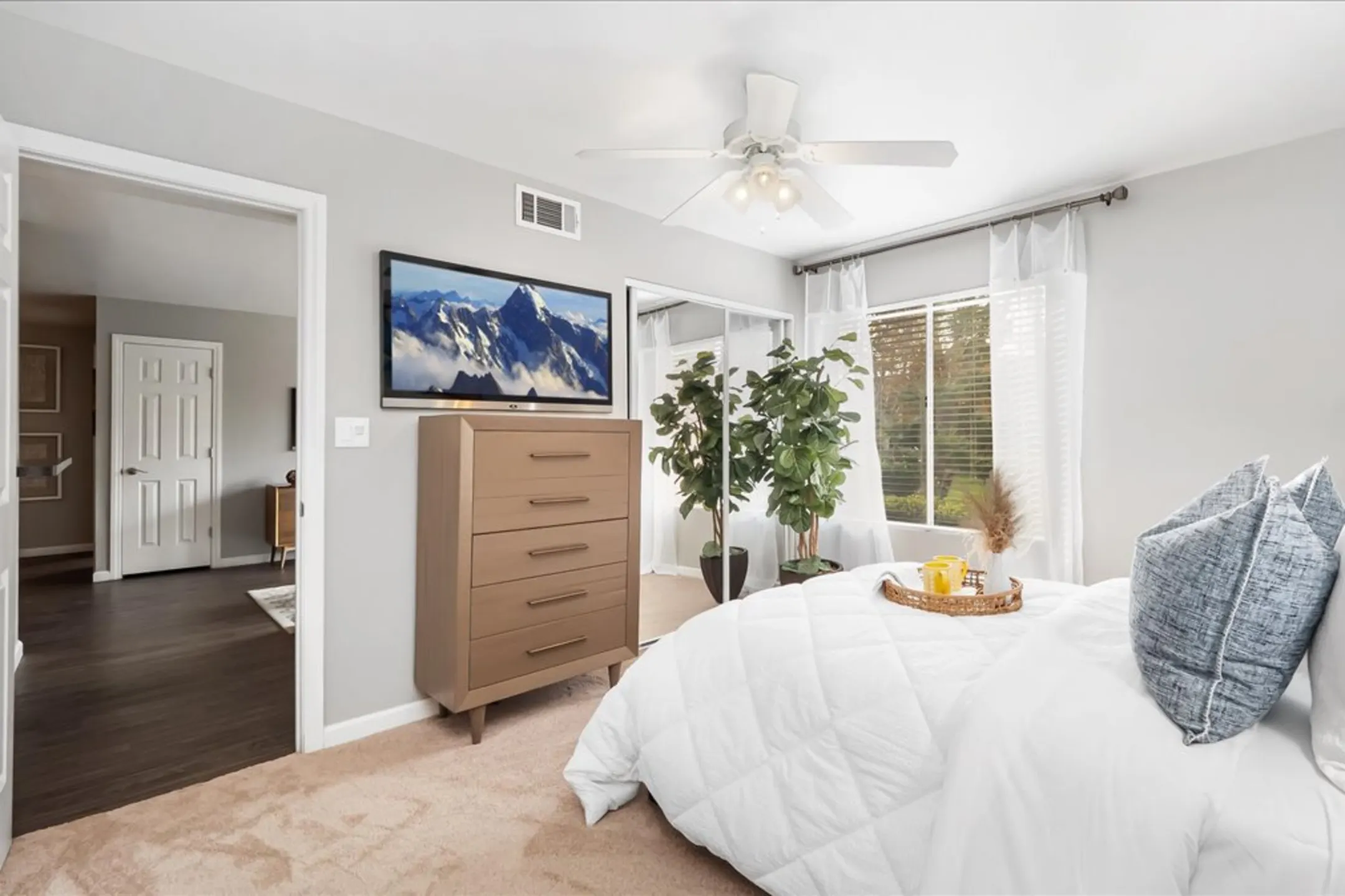 Mirabella 40300 Washington St Bermuda Dunes, CA Apartments for Rent