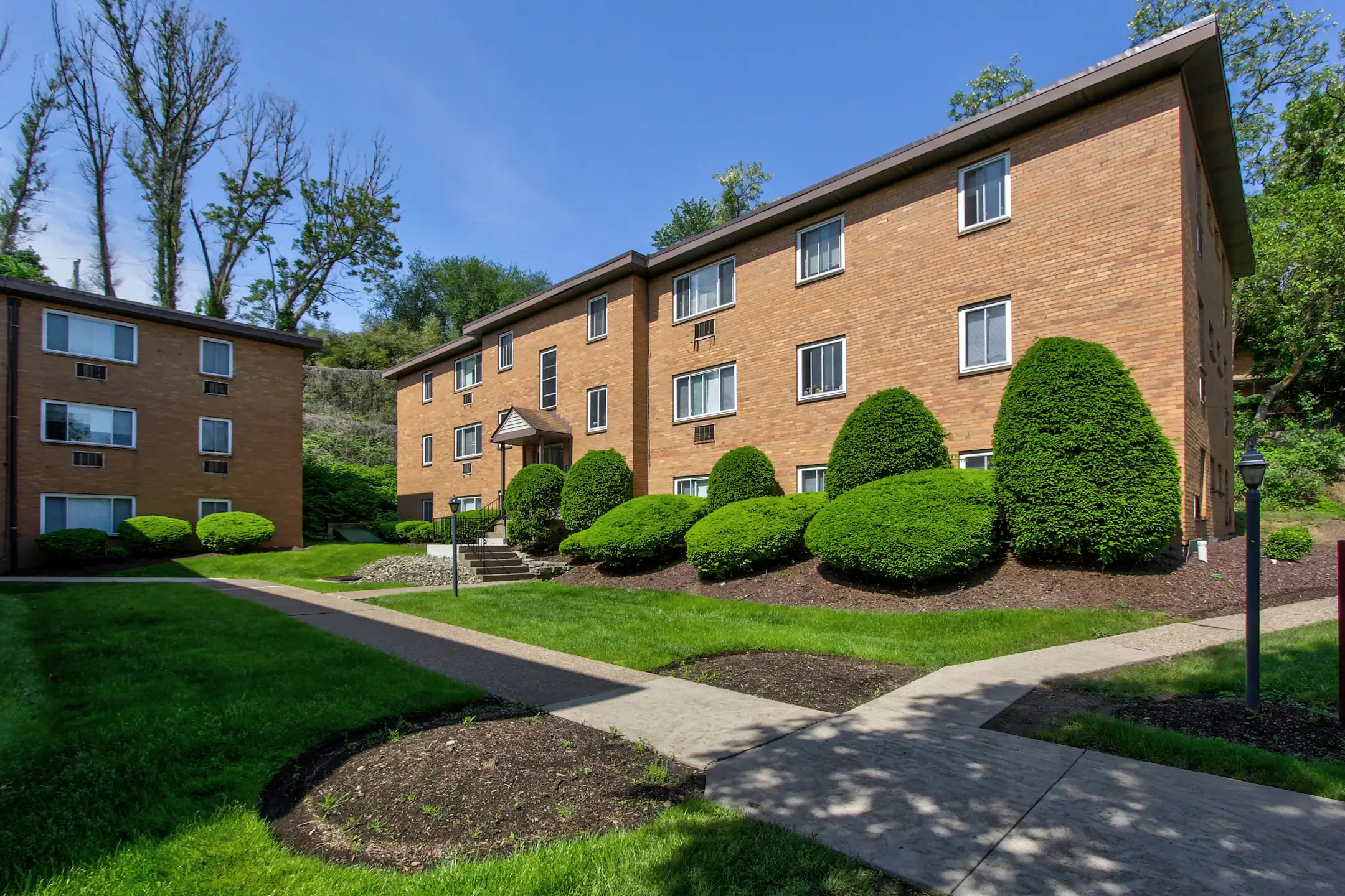 Velma Court Apartments Pittsburgh, PA 15217