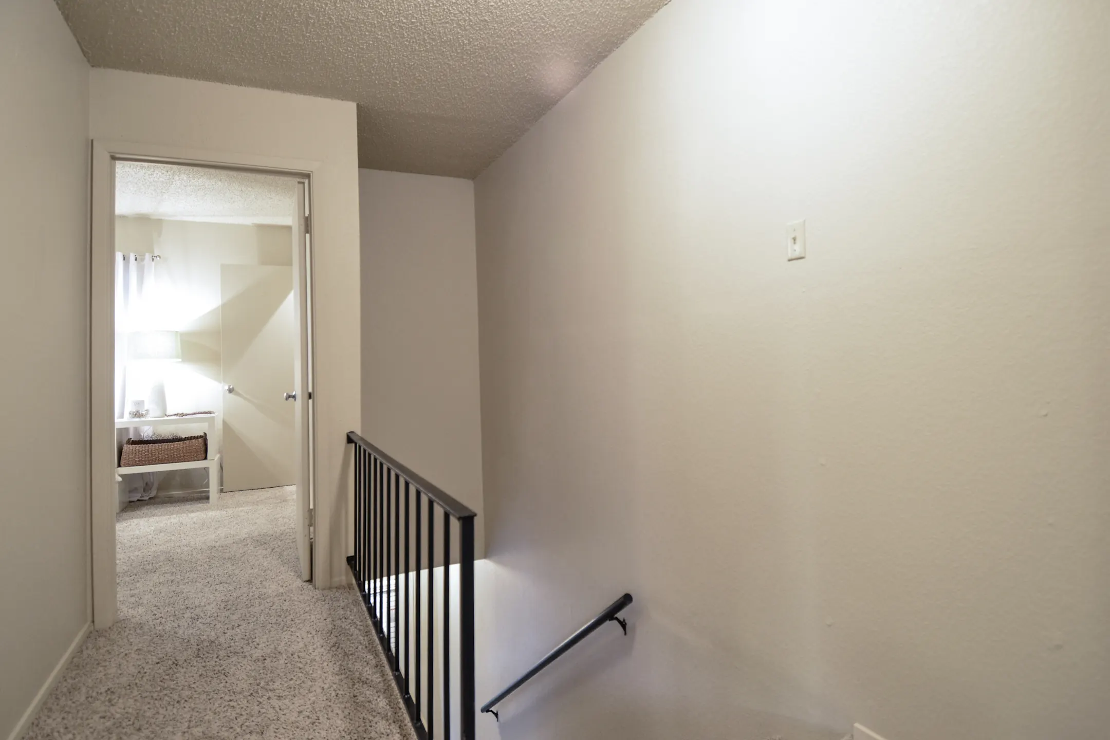 MeadowPark Townhomes 509 N Hewitt Dr Hewitt, TX Apartments for Rent