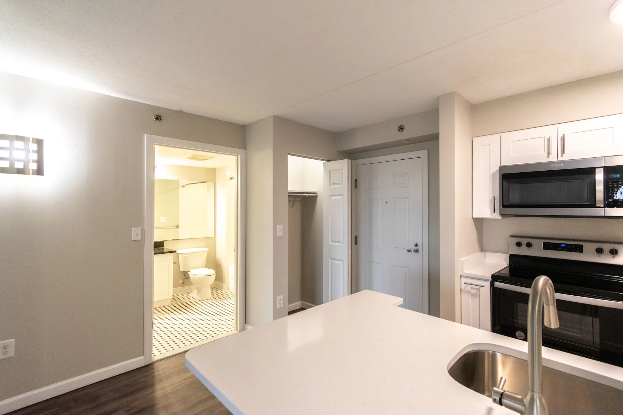 Cloverleaf Apartments 325 Speen St Natick, MA Apartments for Rent Rent.