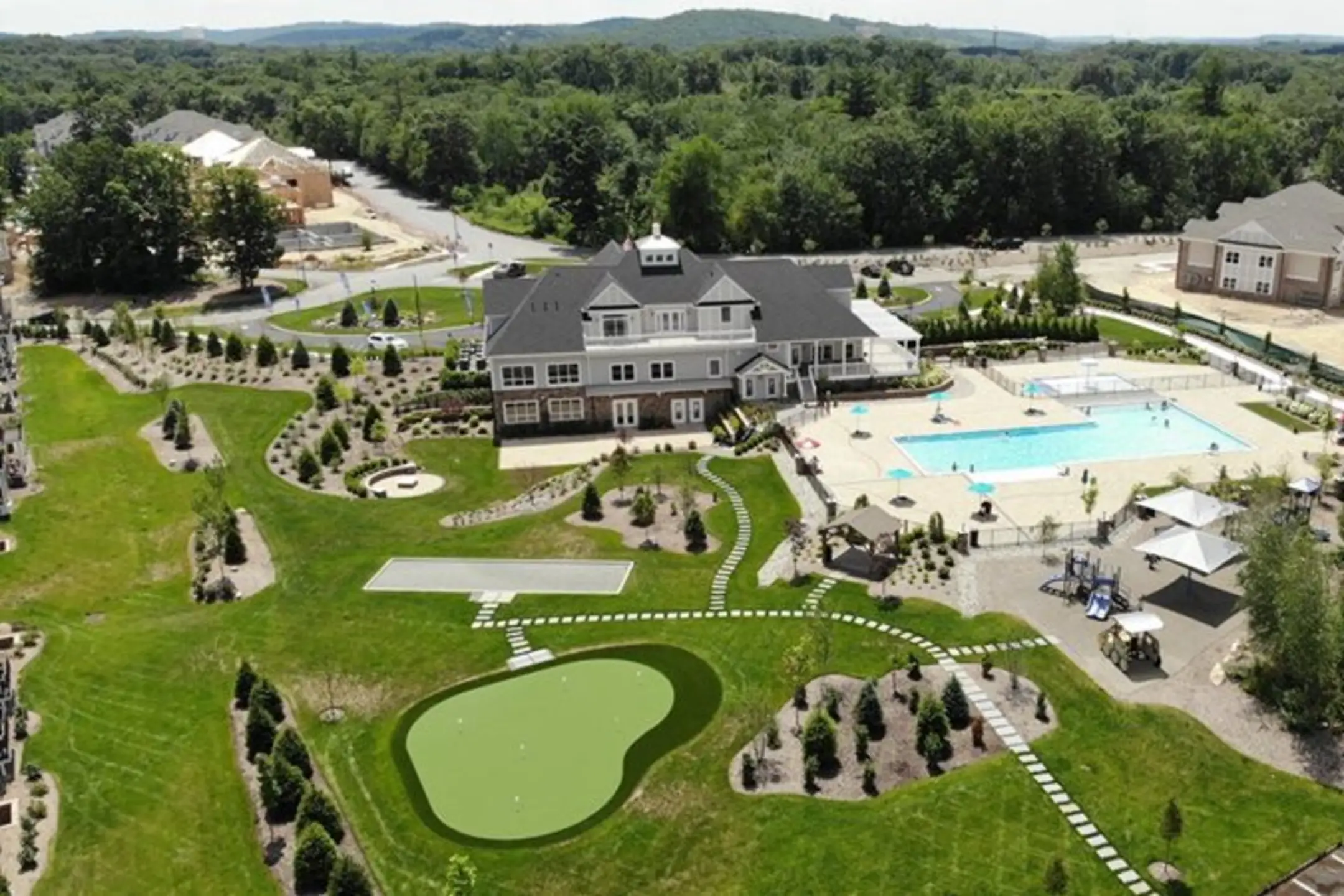 Pondview Estates Apartments Wharton, NJ 07885