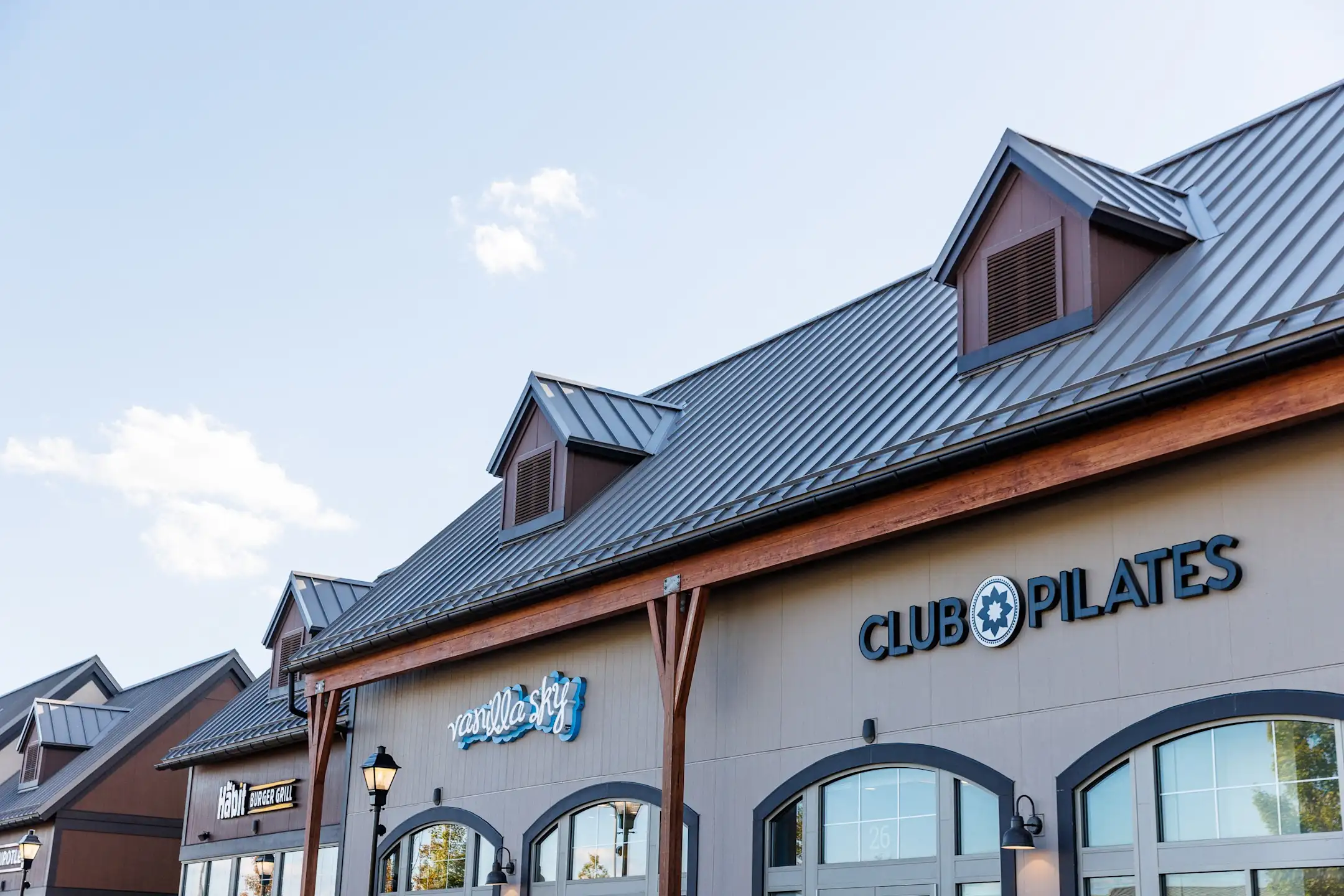 The District Apartments Montvale, NJ 07645