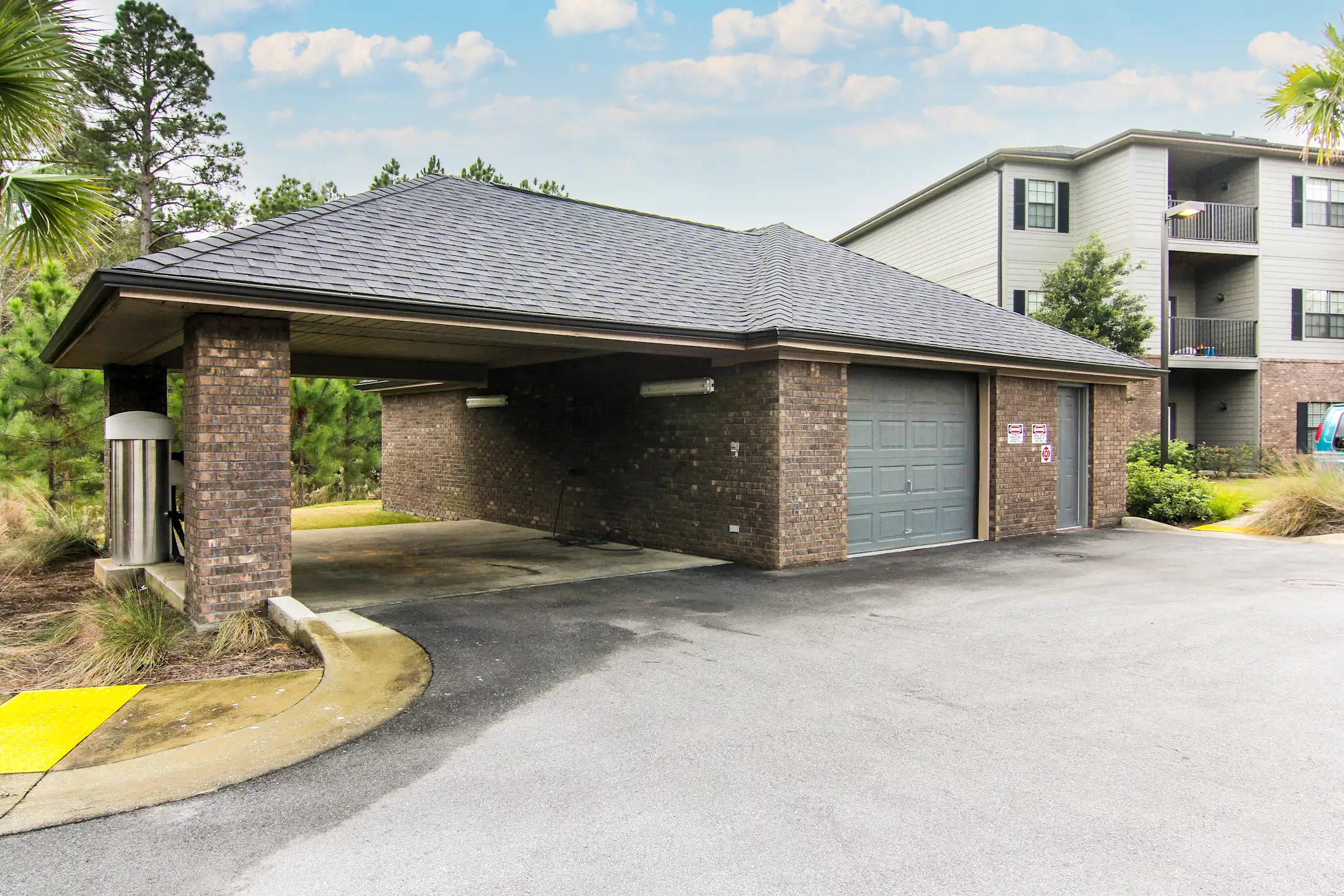 Arbours At Shoemaker Place Apartments 214 Shoemaker Dr Defuniak