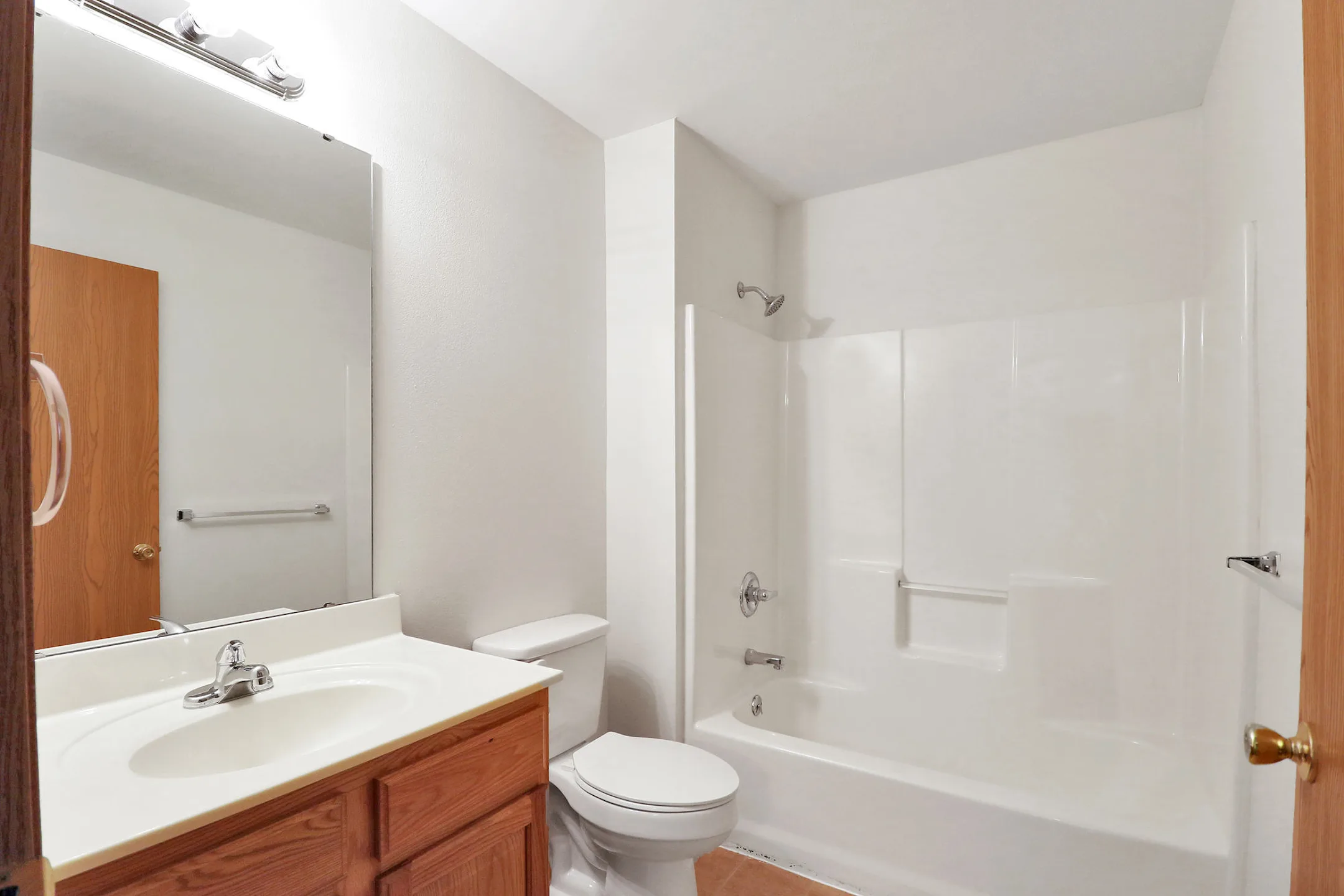 Excelsior Gardens Apartments 1582 S. 14th Ave. 3 Ozark, MO