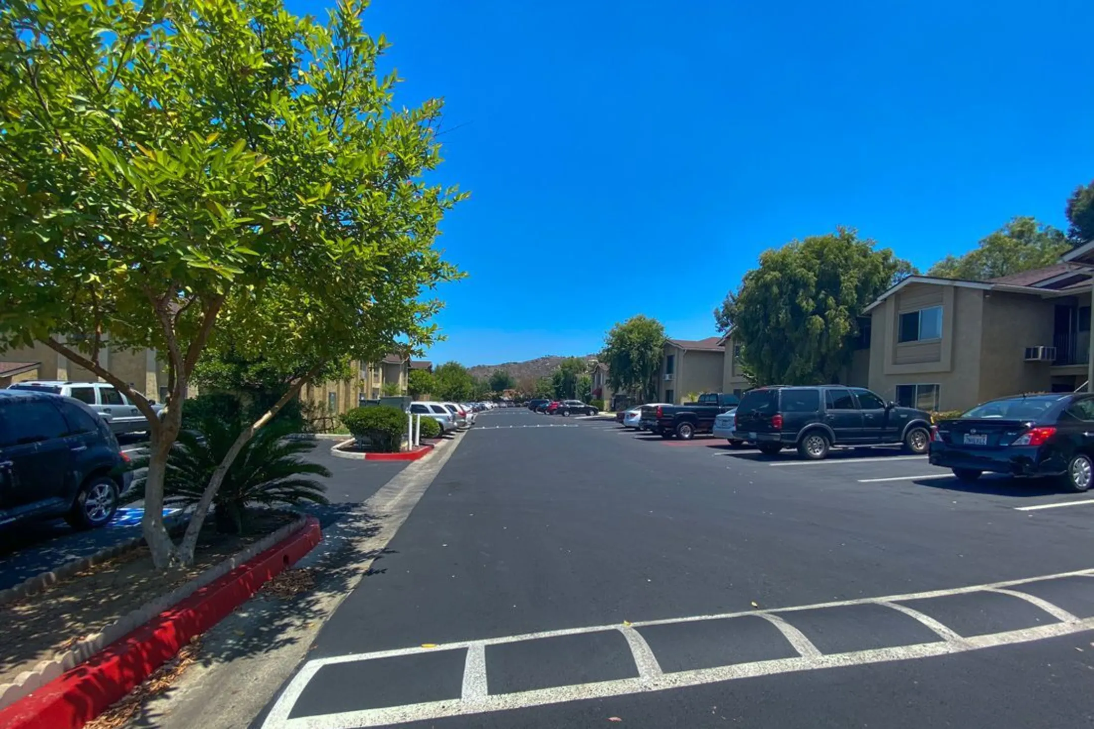 Bradley Arms Apartments - 310 E Bradley Ave | El Cajon, CA for Rent | Rent.