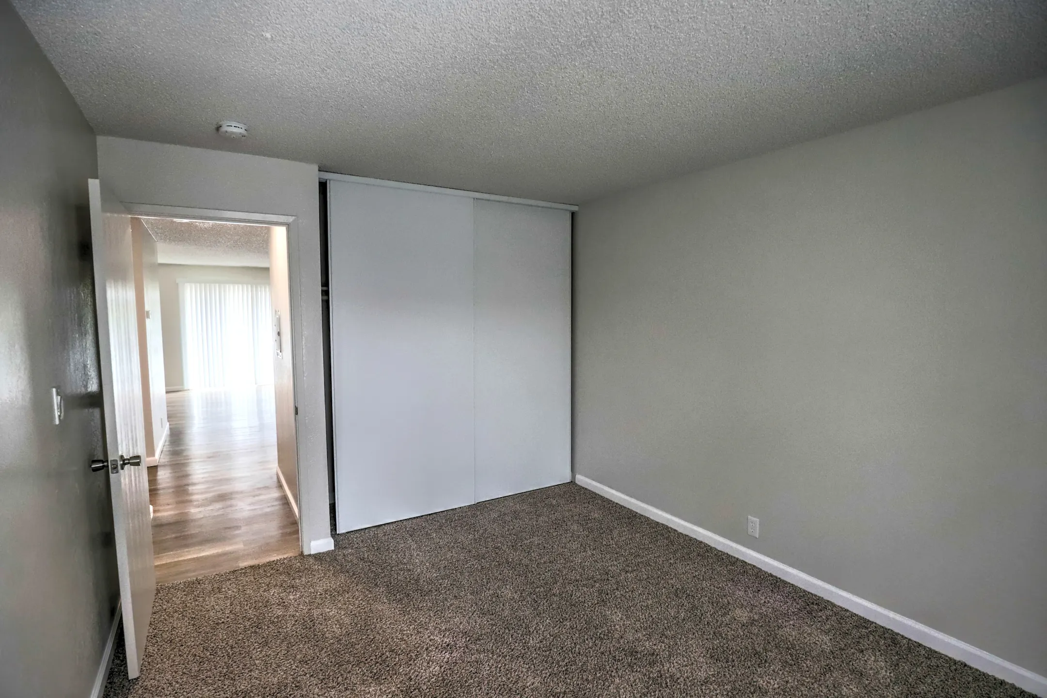 Bedroom - Kirman Garden - Reno, NV
