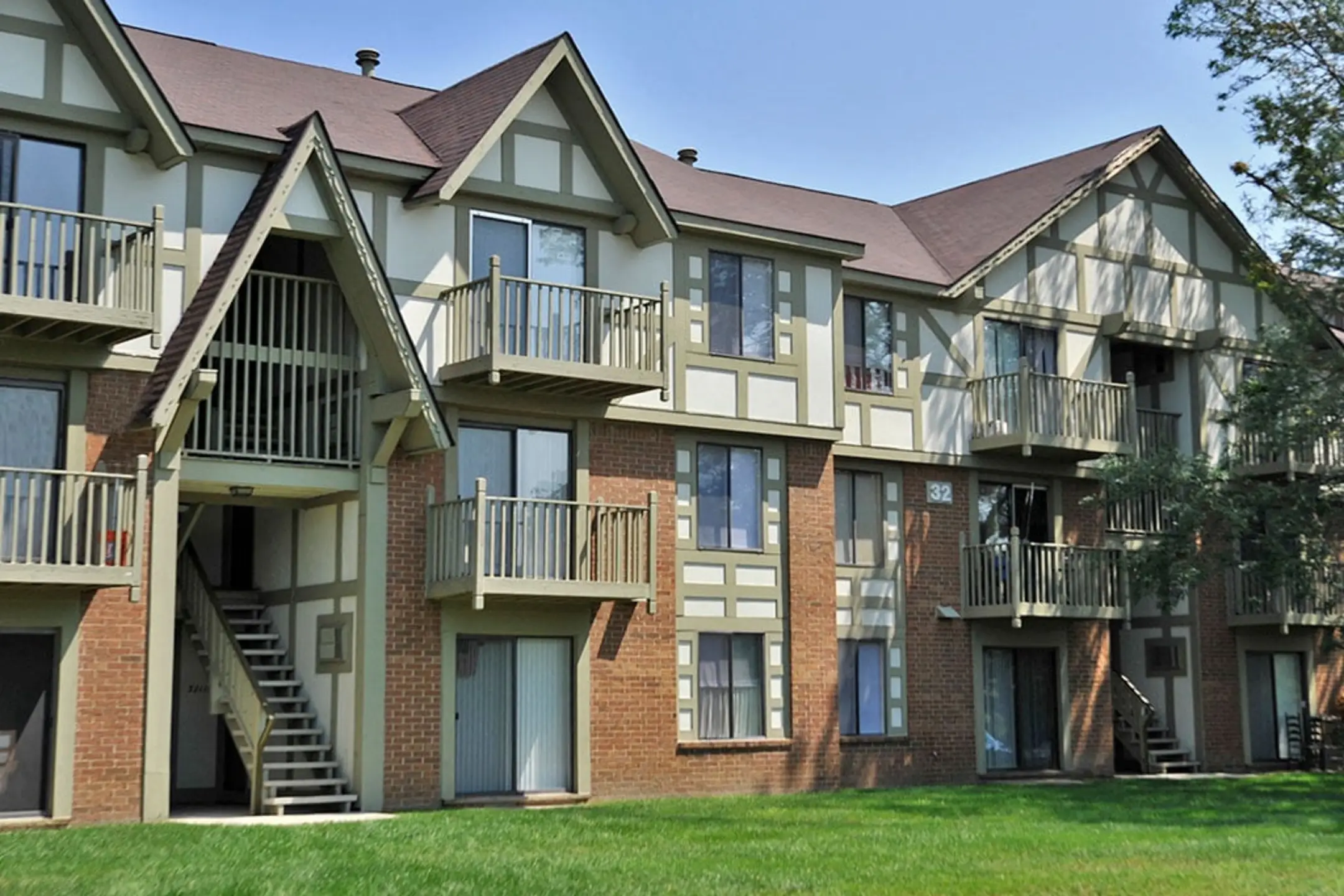 The Village Apartments Wixom, MI 48393