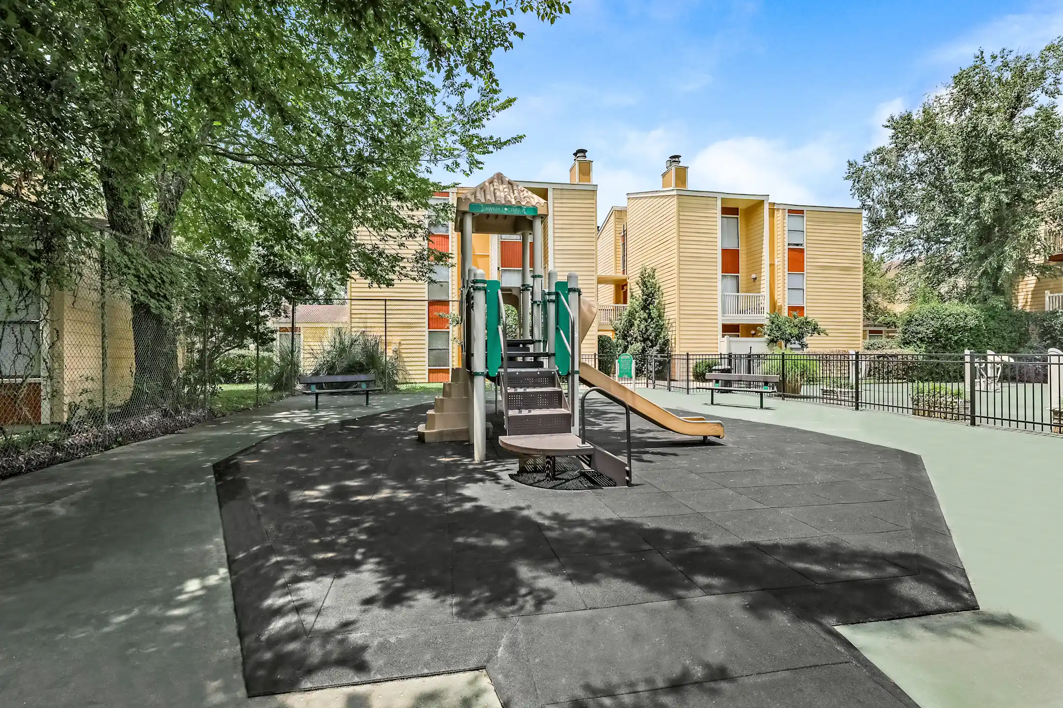 Sawmill Creek Apartments 2100 Sawmill Rd New Orleans, LA Apartments