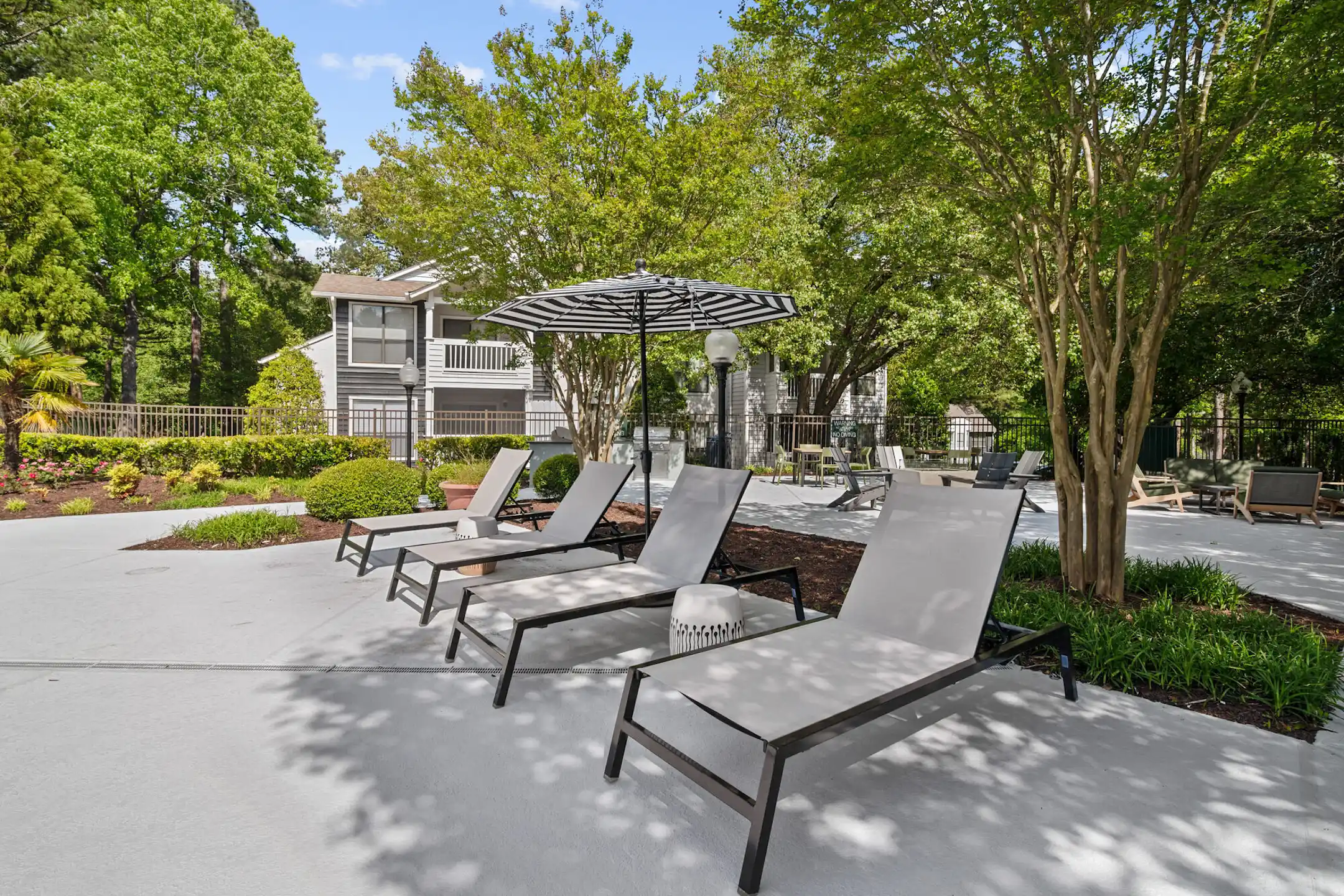 The Bailey Apartments 4800 University Dr Durham, NC Apartments for