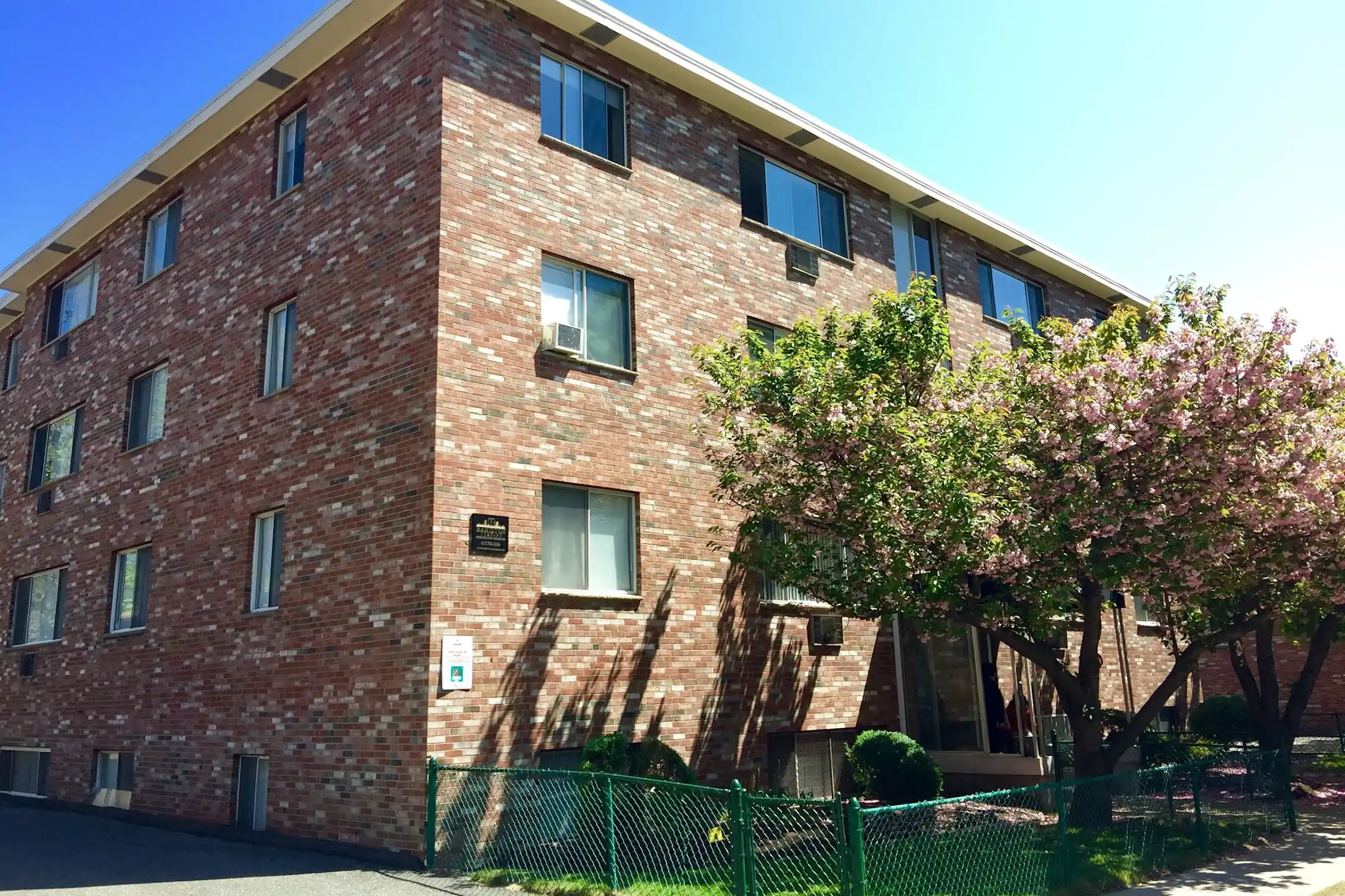 Gardner Street Apartments - Allston, MA 02134