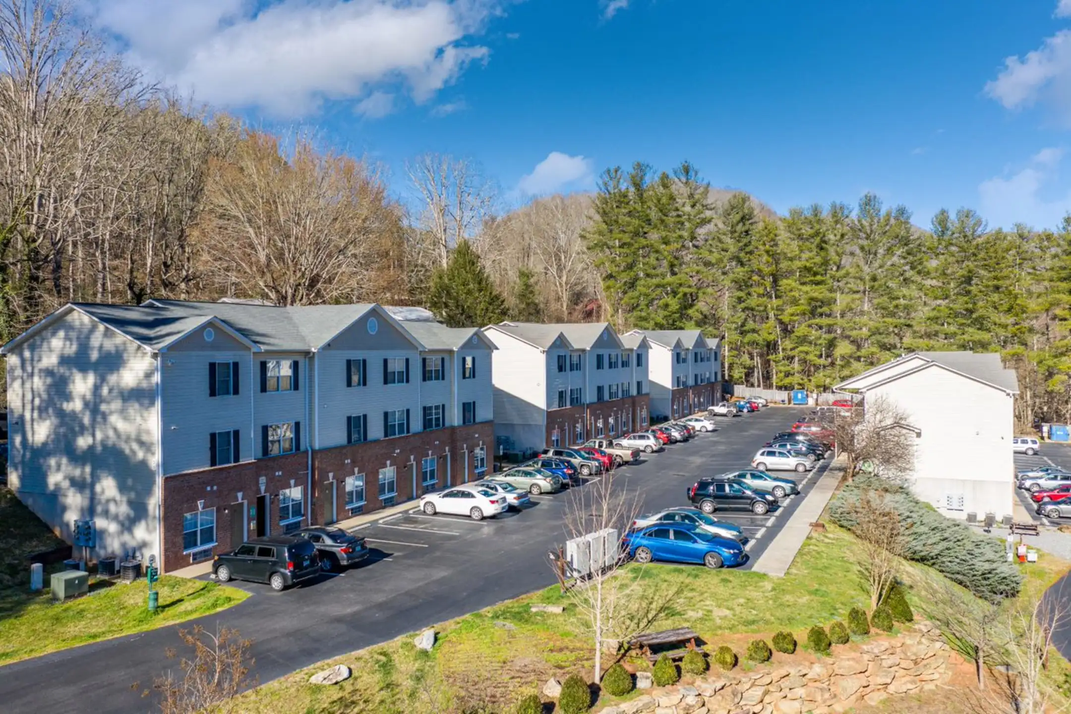 The Maples Of Cullowhee Apartments Cullowhee, NC 28723