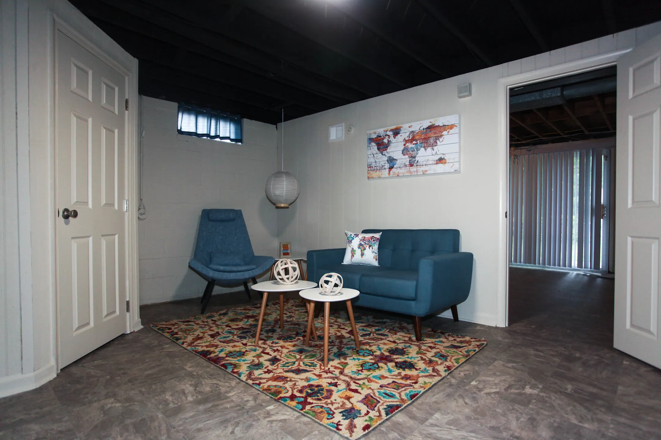 Living Room - Gardenvillage Apartments & Townhouses - Baltimore, MD
