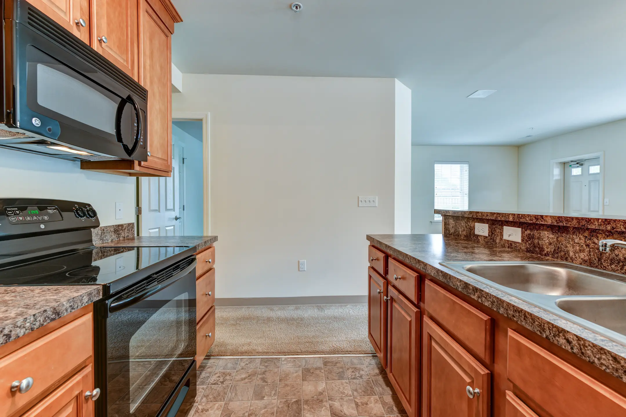 Hempfield Commons 3115 Nolt Rd Lancaster, PA Apartments for Rent