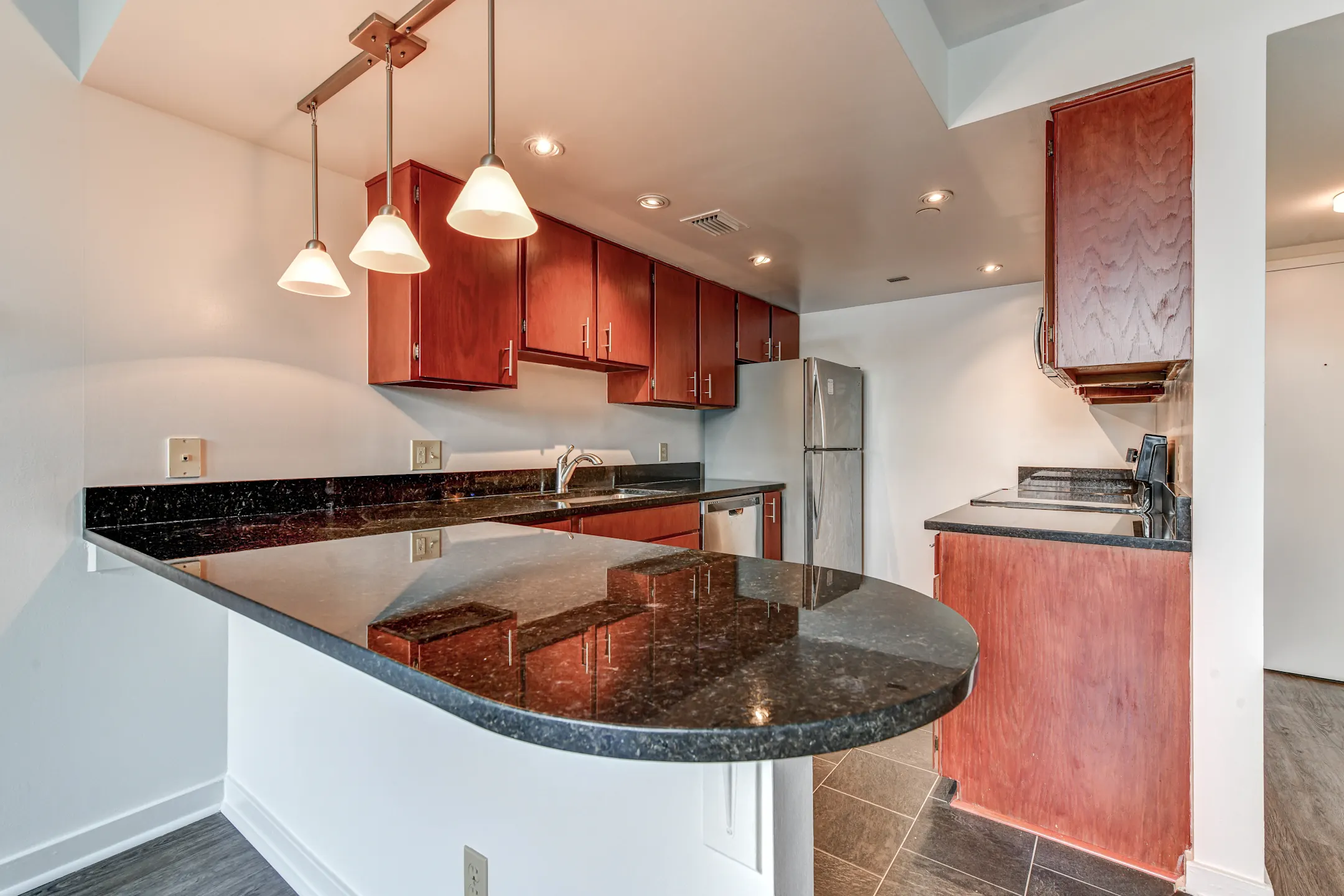 Kitchen - Chesapeake Commons - Baltimore, MD
