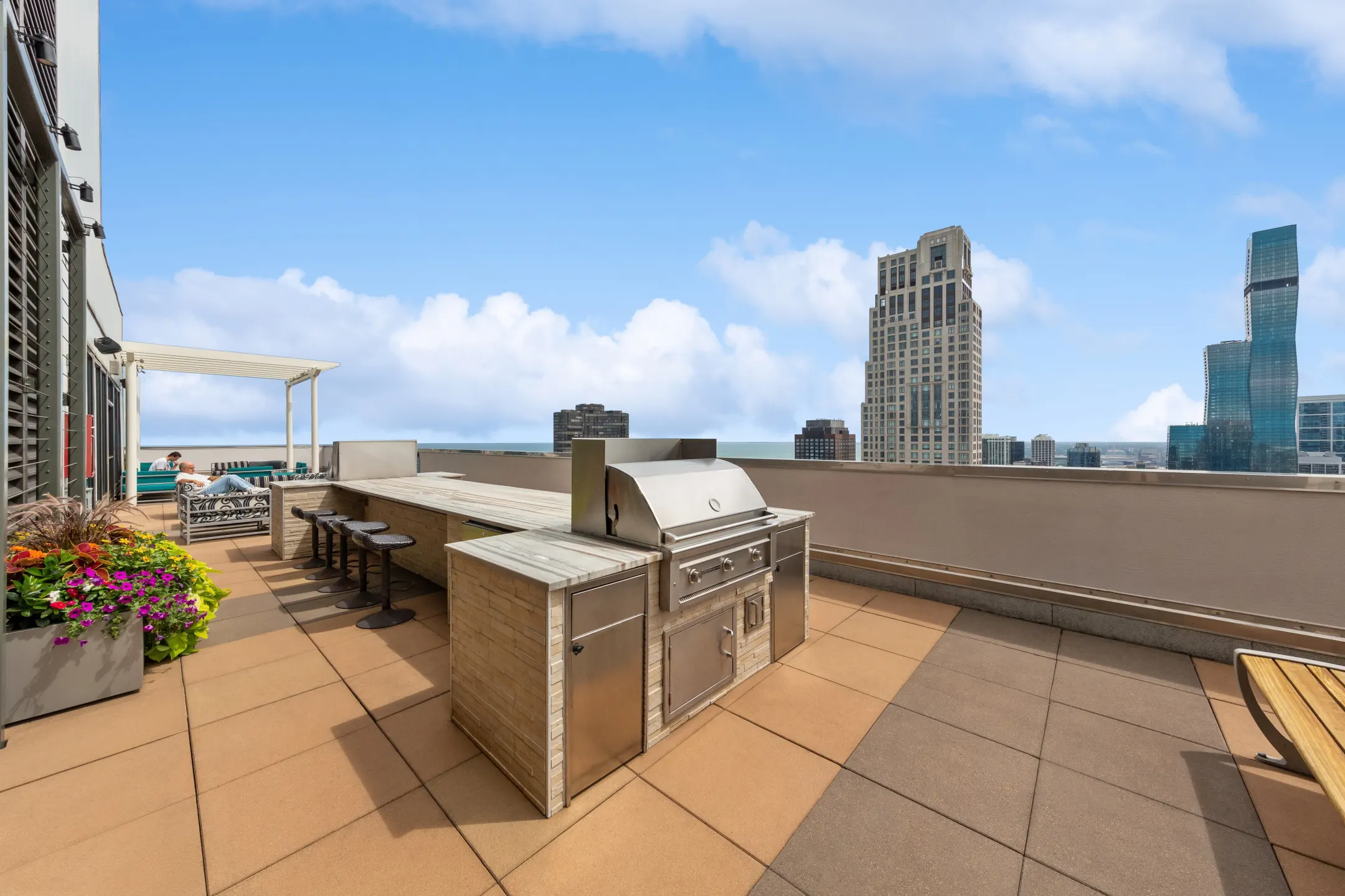 Patio / Deck - Axis Apartments and Lofts - Chicago, IL