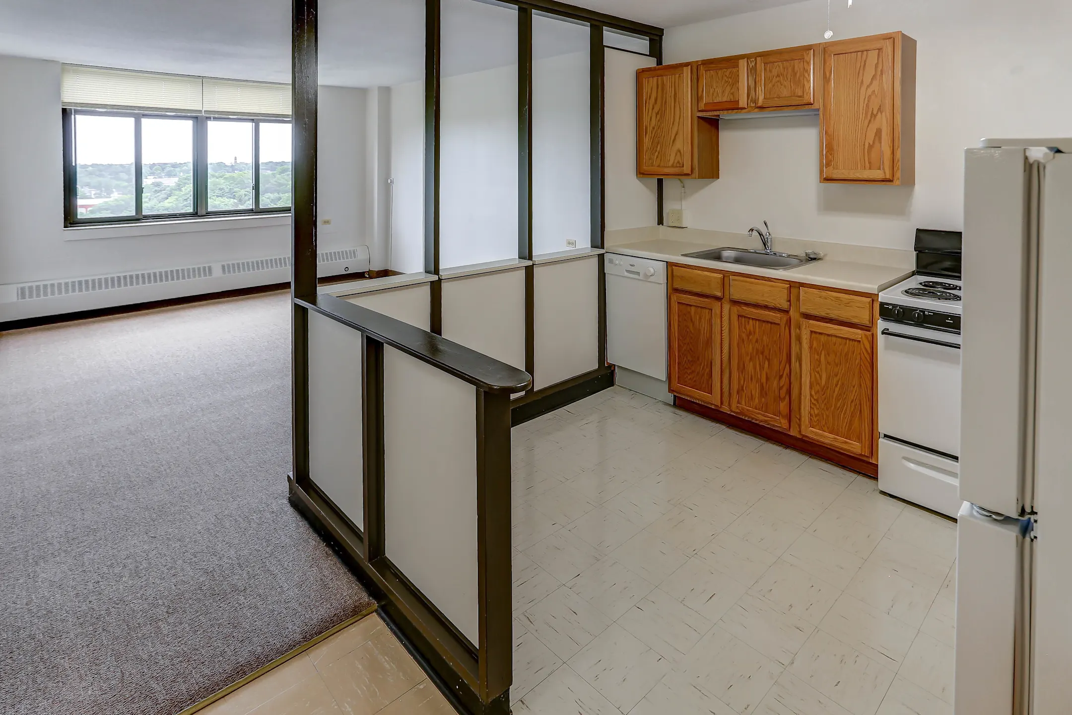 Seneca Towers 200 Seth Green Dr Rochester, NY Apartments for Rent