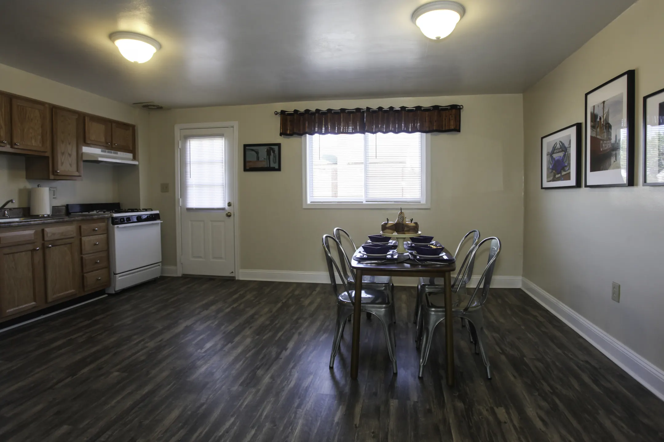 Parkside Gardens Apartments & Townhouses 5305 Moravia Rd Baltimore