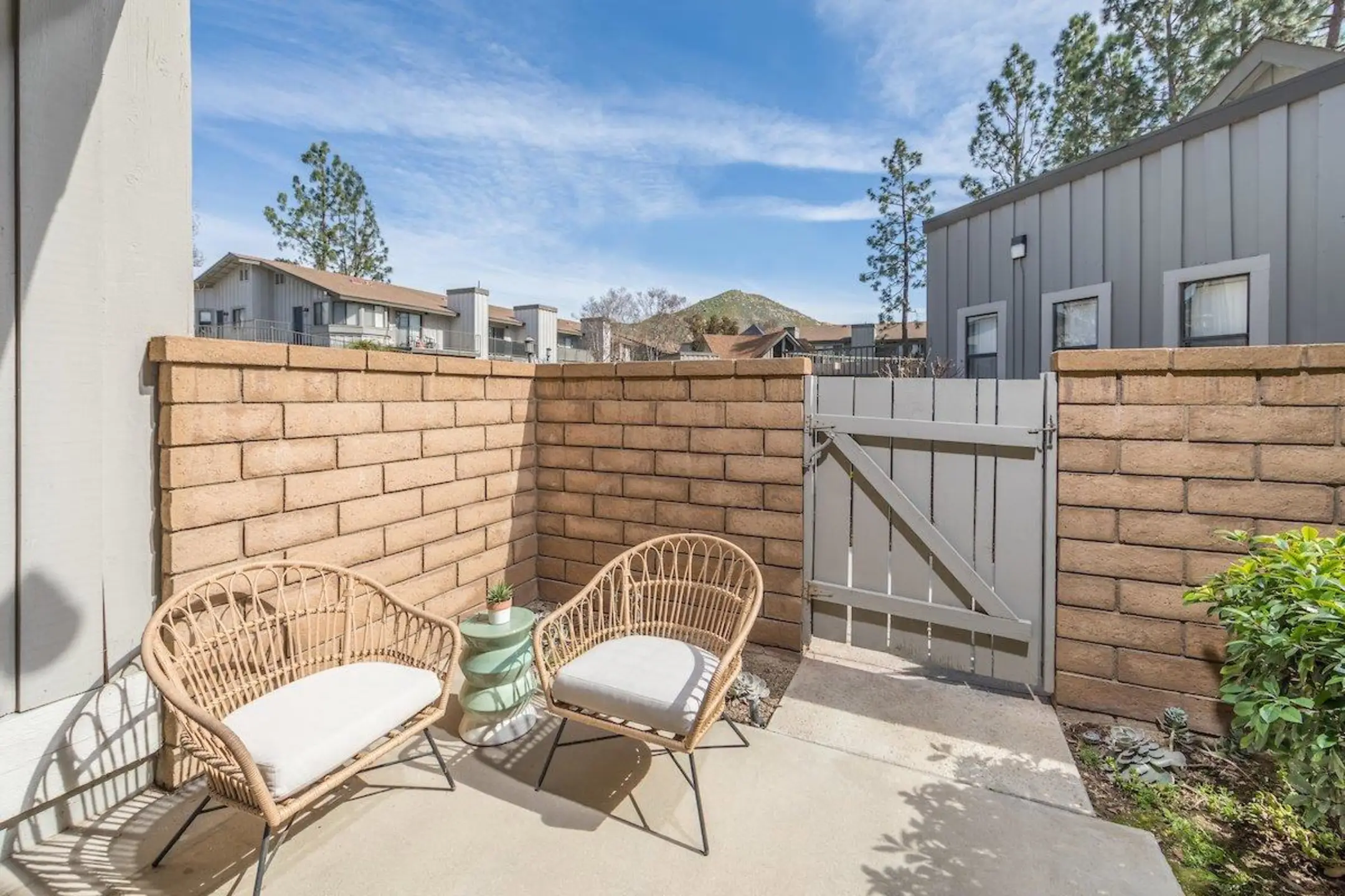 Boulder Creek Apartments 2442 Iowa Ave Riverside, CA Apartments for Rent Rent.