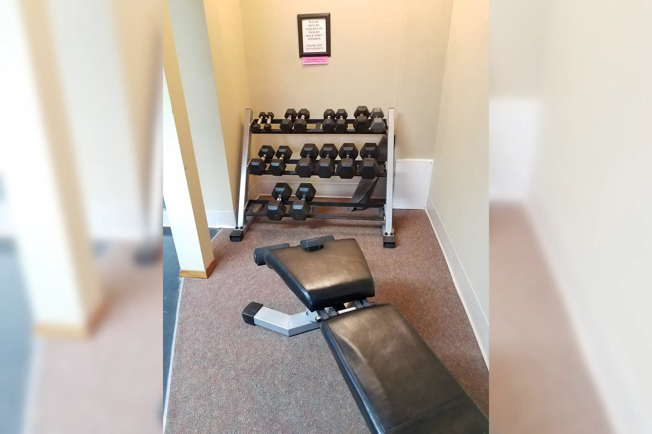 Newbury Village Apartments Burlington, IA 52601